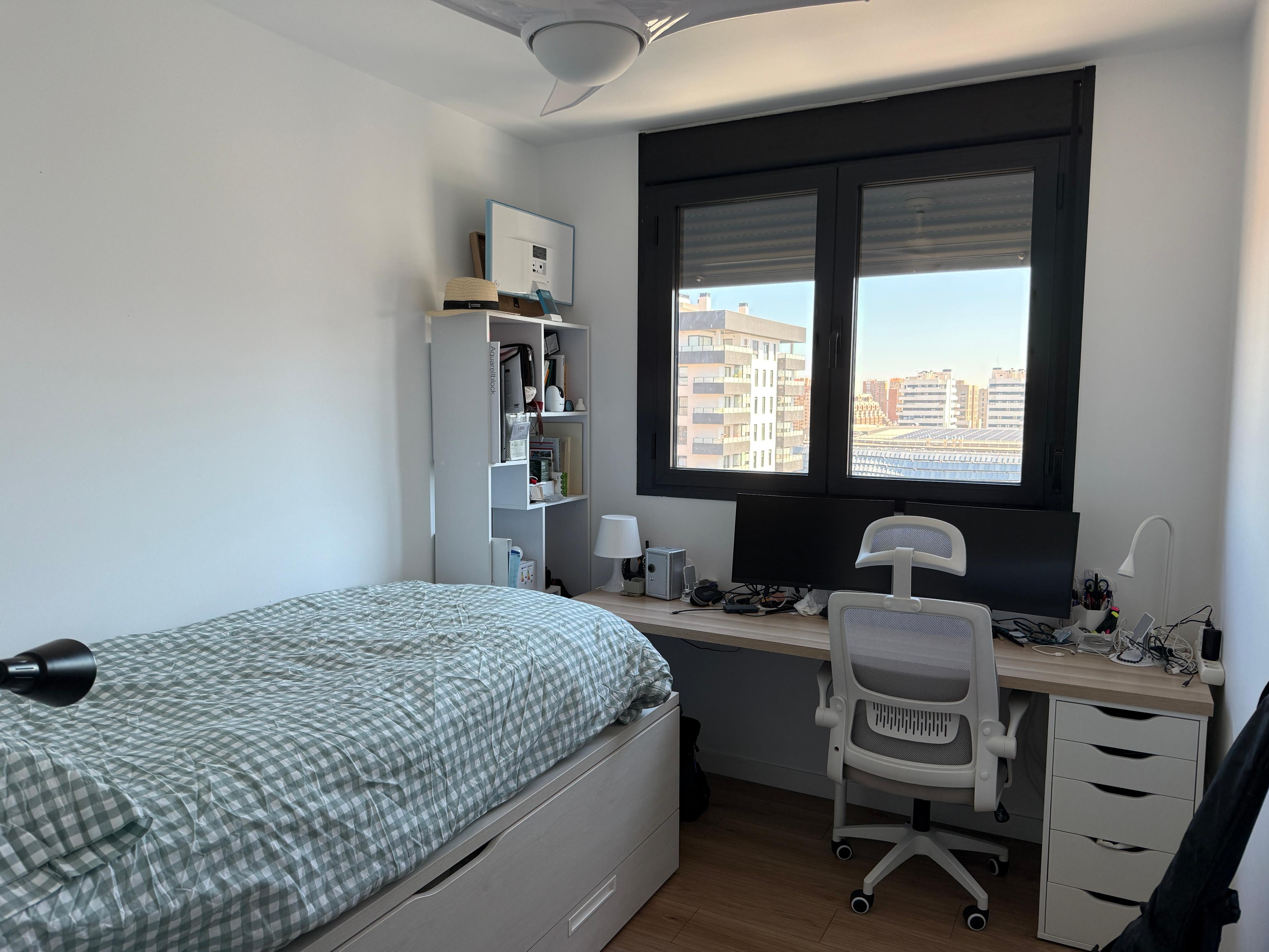 Piso en Alquiler en Calle del Pintor Sabater - 8