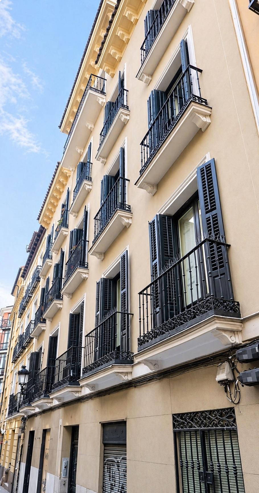 Piso en Venta en C. Miguel de Cervantes - 15