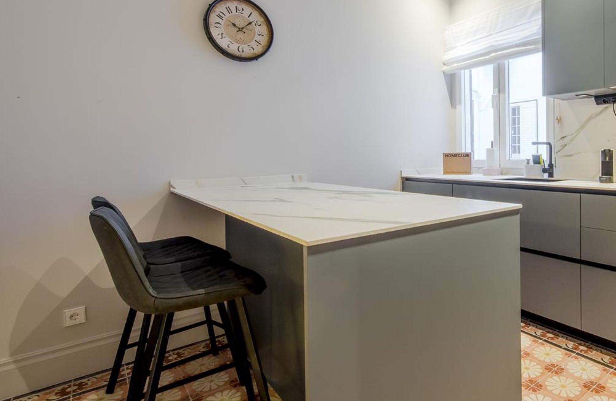 Piso en Venta en C. Miguel de Cervantes - 7