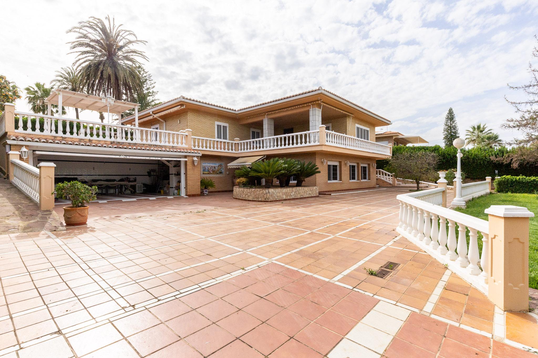 Casa en Venta - Urb. Tancat de l'Alter - 3