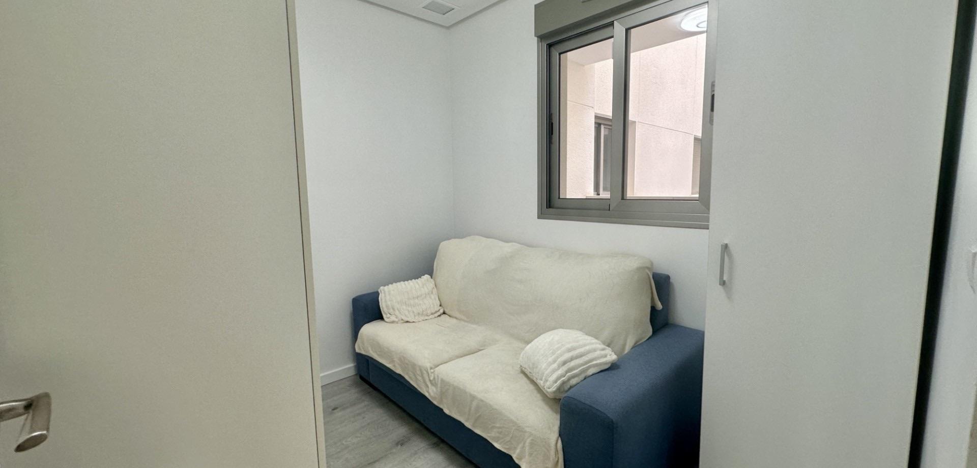 Piso en Venta en Calle Vainilla - 13