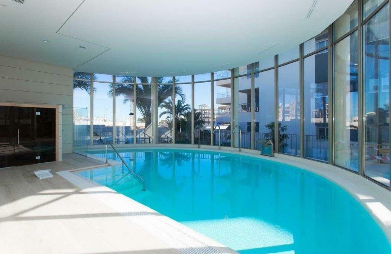 Piso en Venta en Calle Vainilla - 24