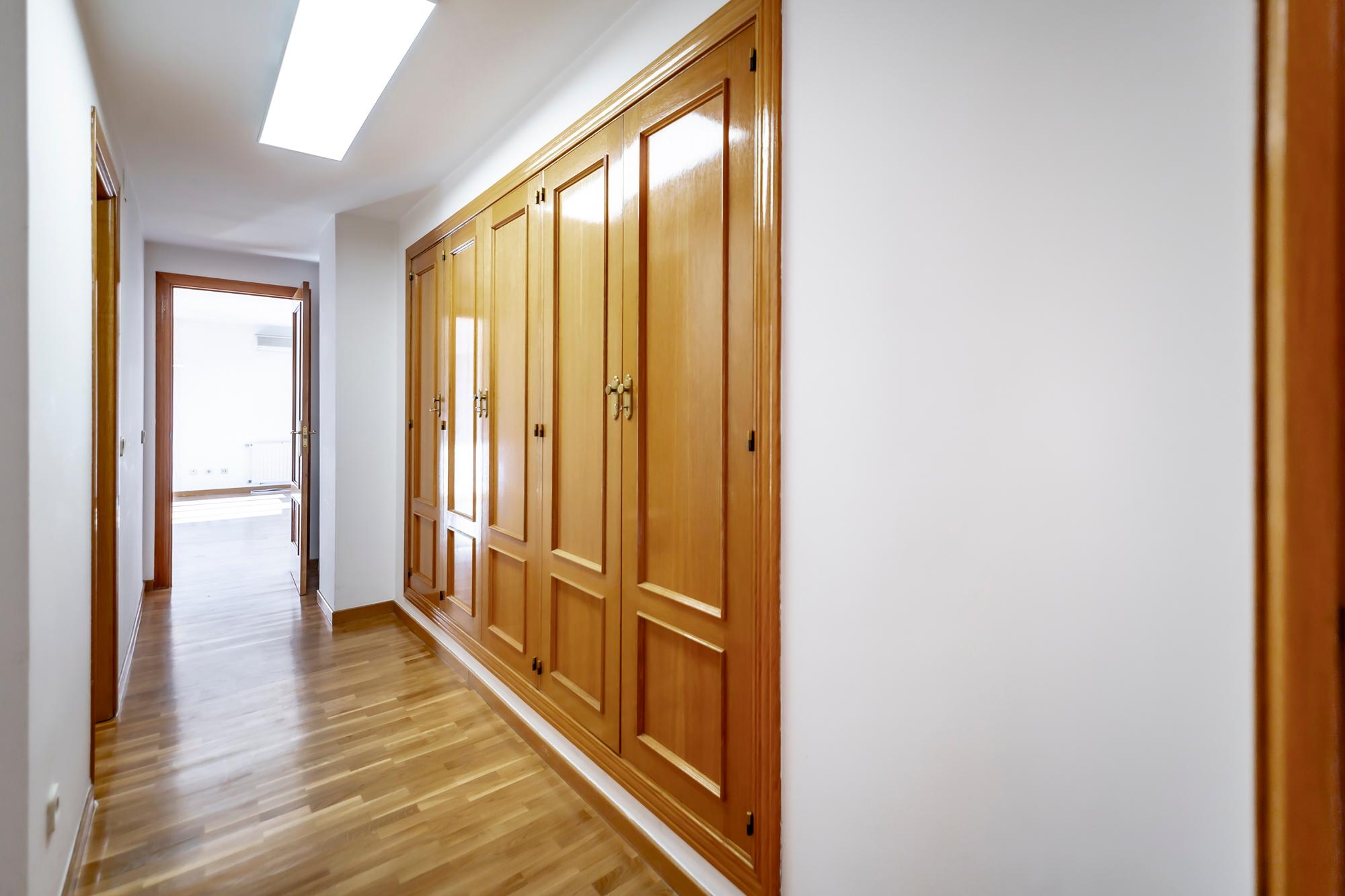 Ático en Alquiler - Calle de Rafael Bergamín - 27