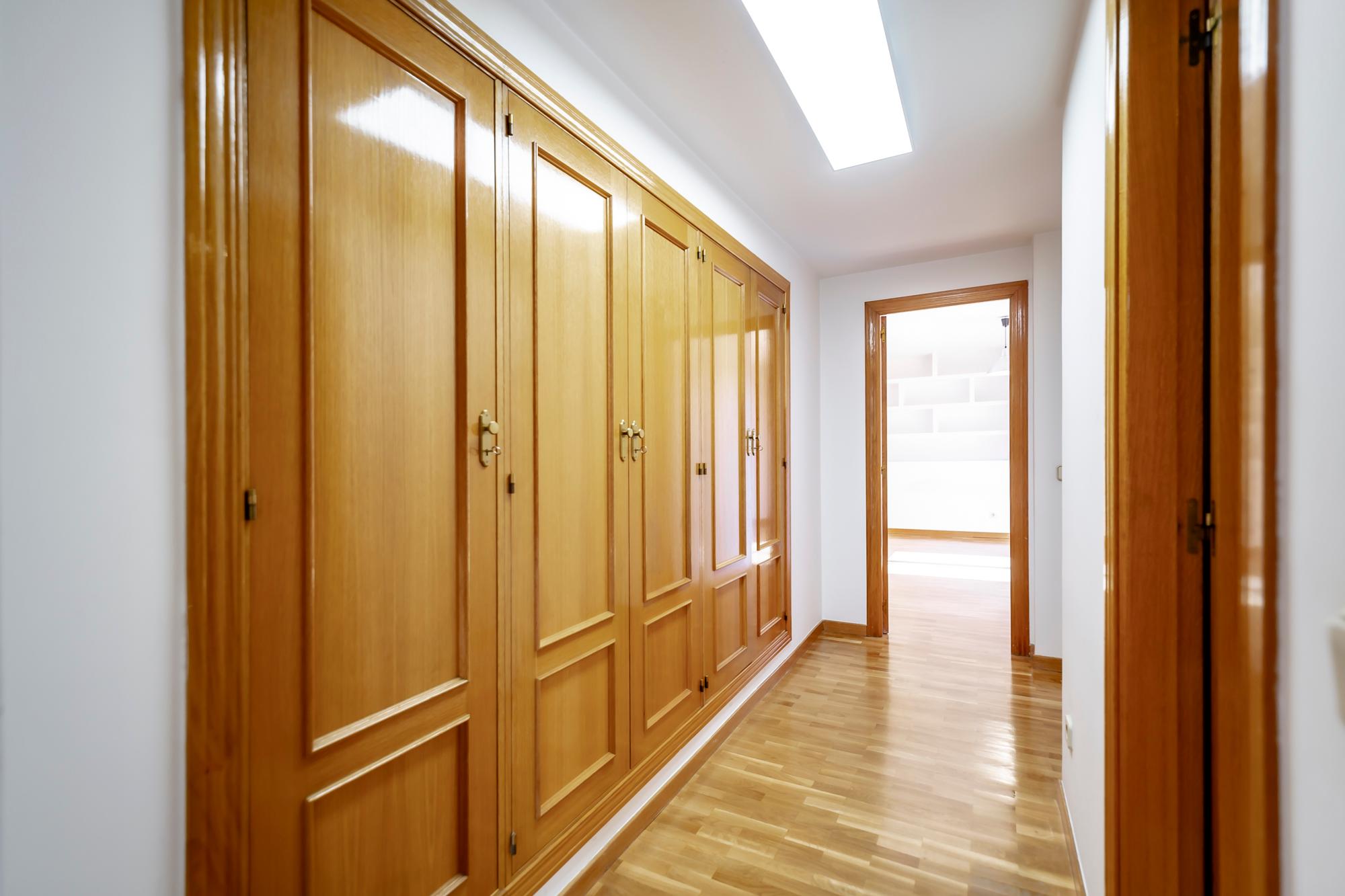 Ático en Alquiler - Calle de Rafael Bergamín - 26