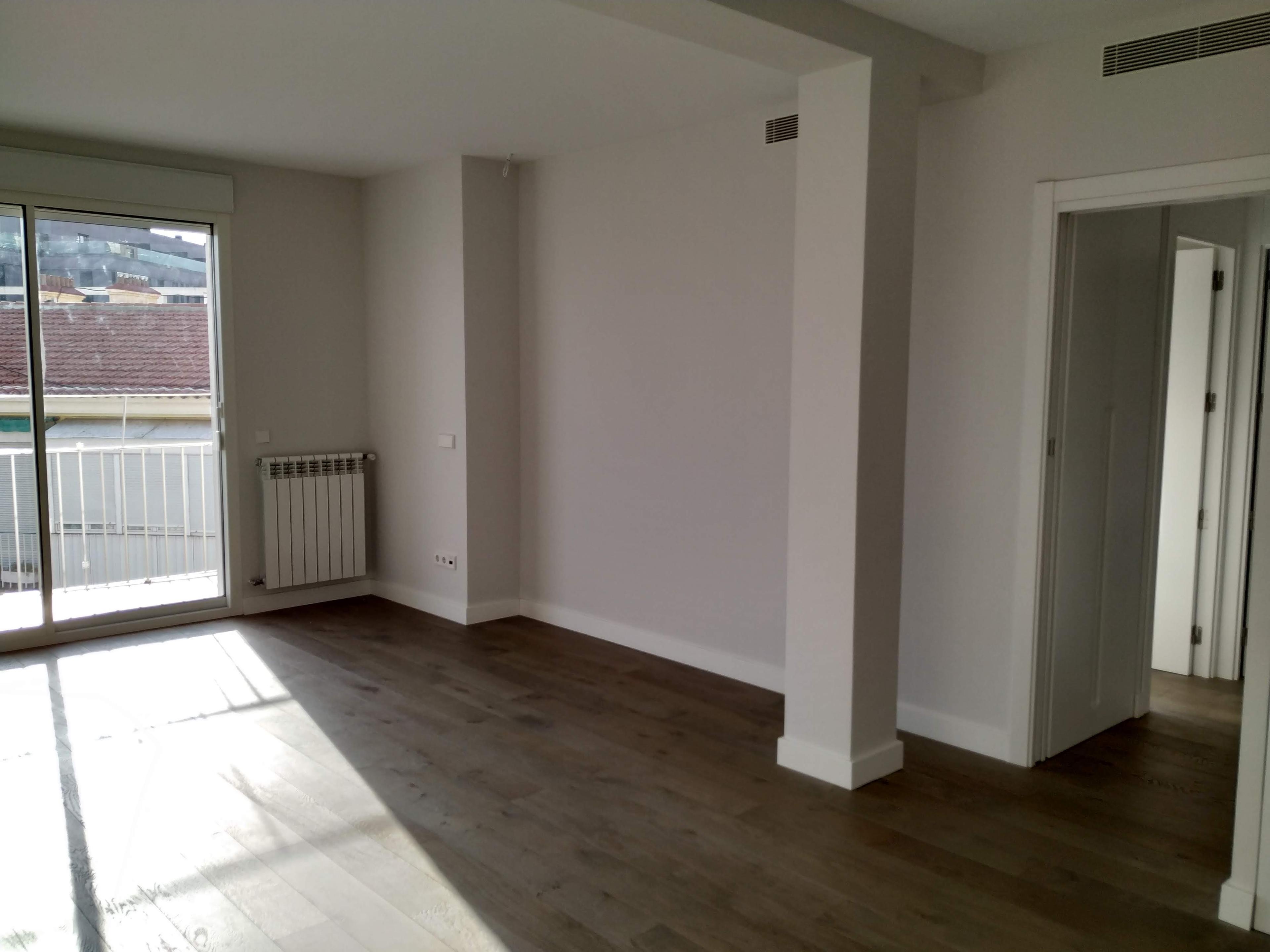 Piso en Alquiler - C. de Andrés Mellado - 3