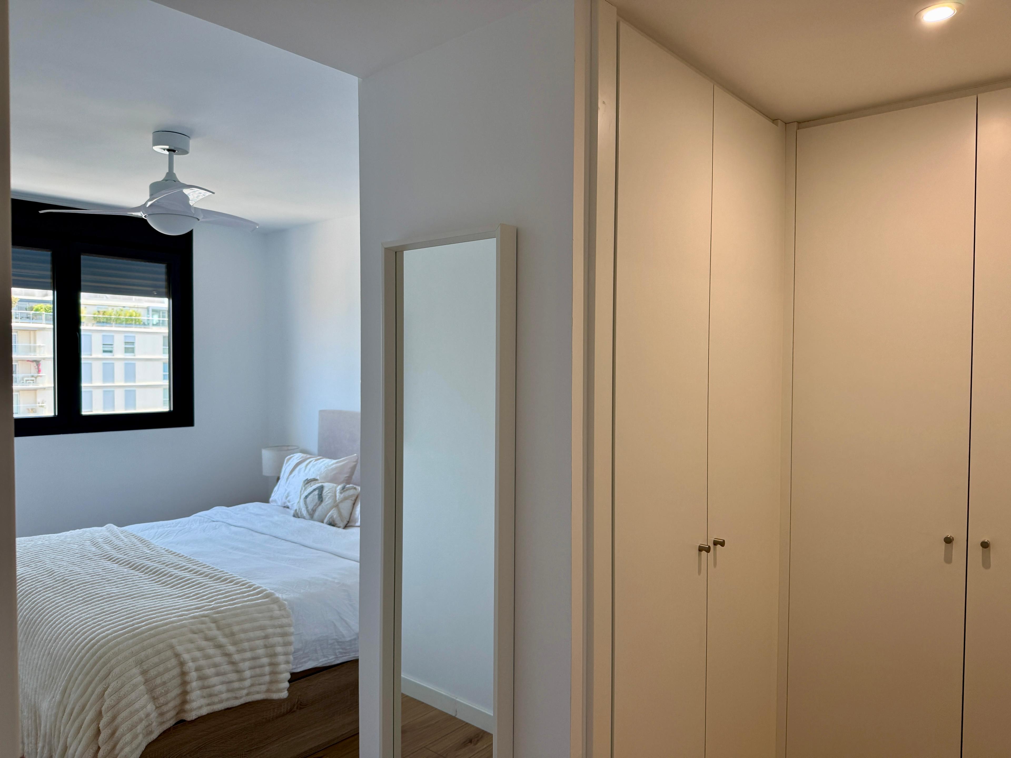 Piso en Alquiler en Calle del Pintor Sabater - 16