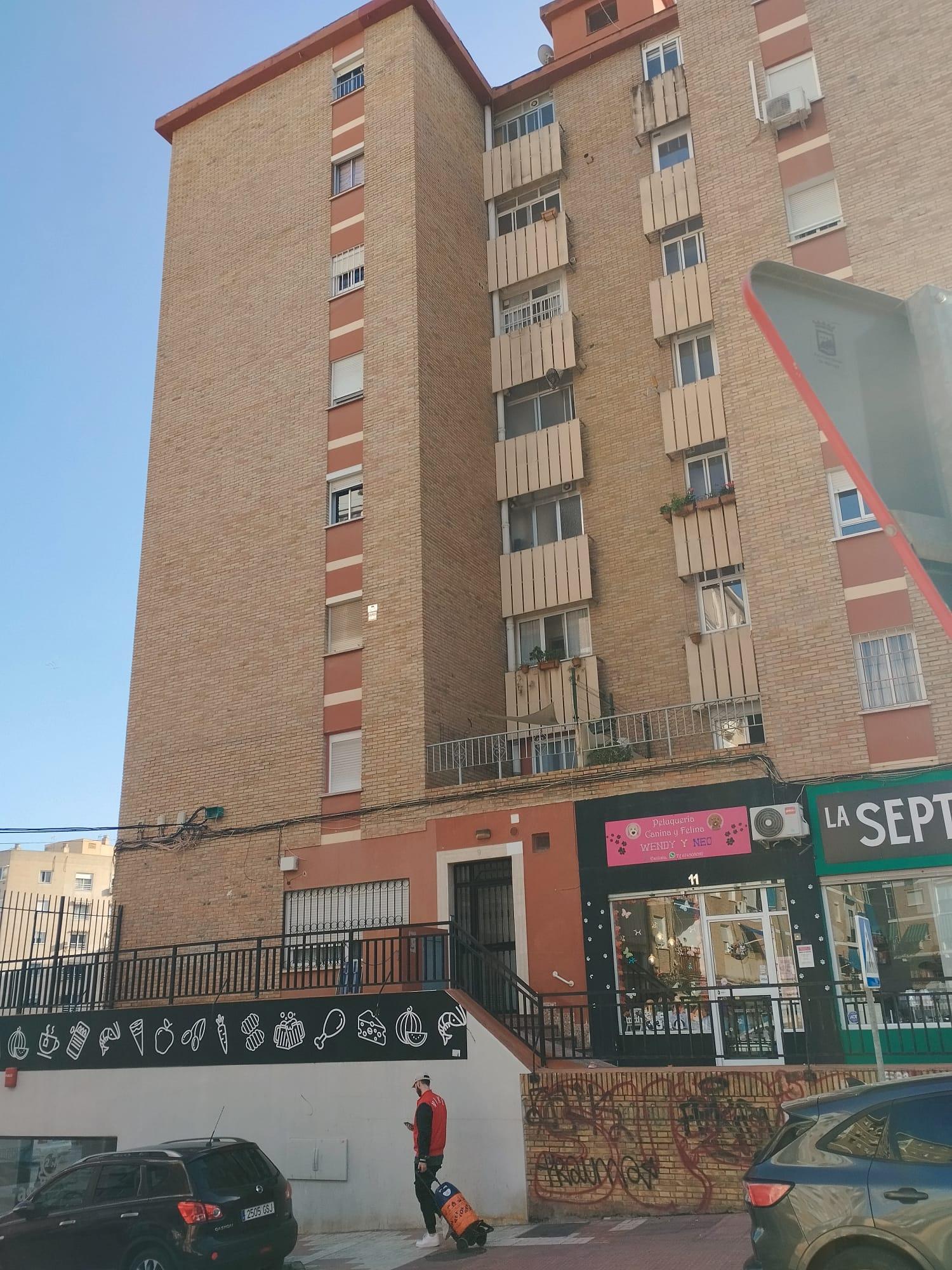 Piso en Venta en Calle Ibrahin - 12