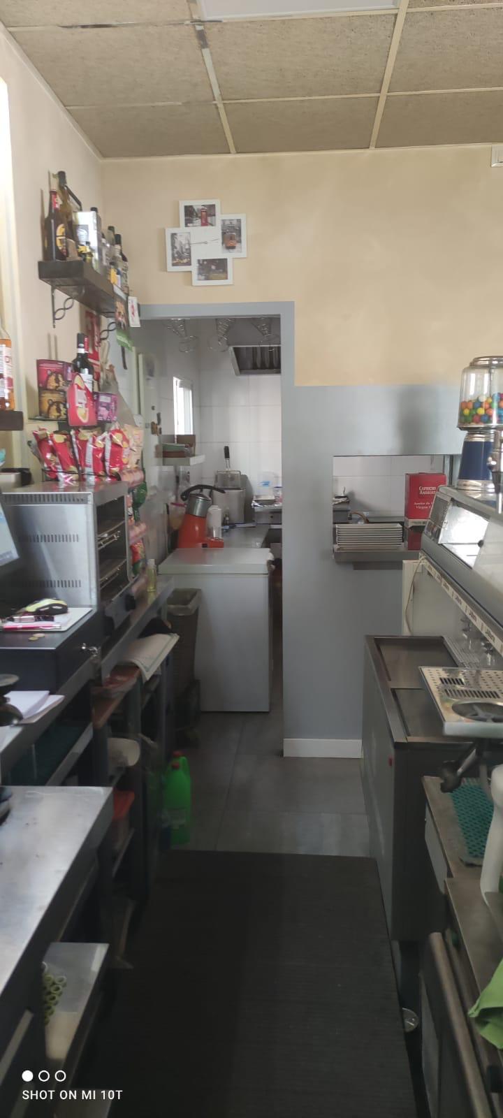 Local en Venta en Calle Pintor Astorza y Triay - 5