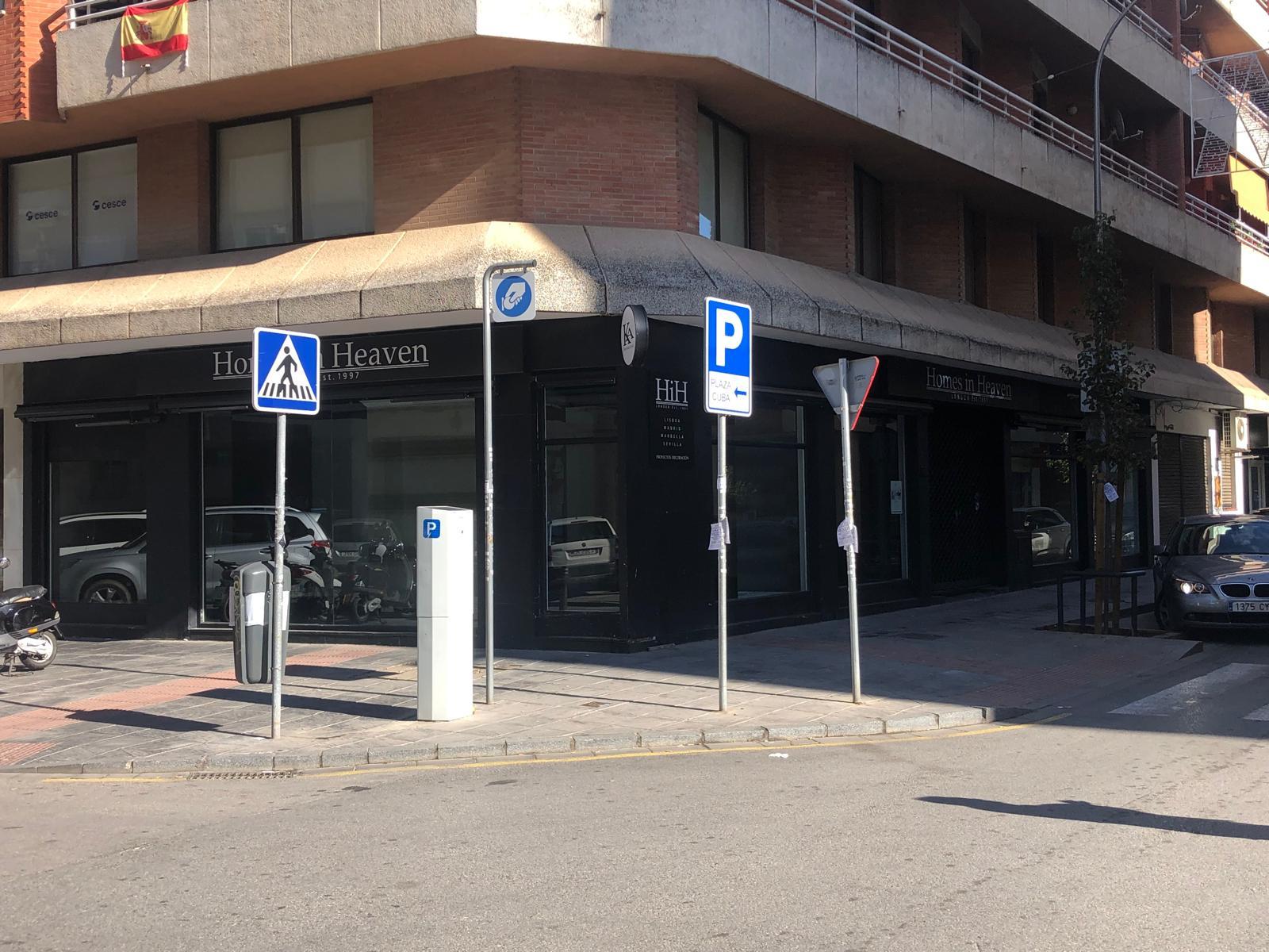Local en Venta en Calle Monte Carmelo 1 - 11