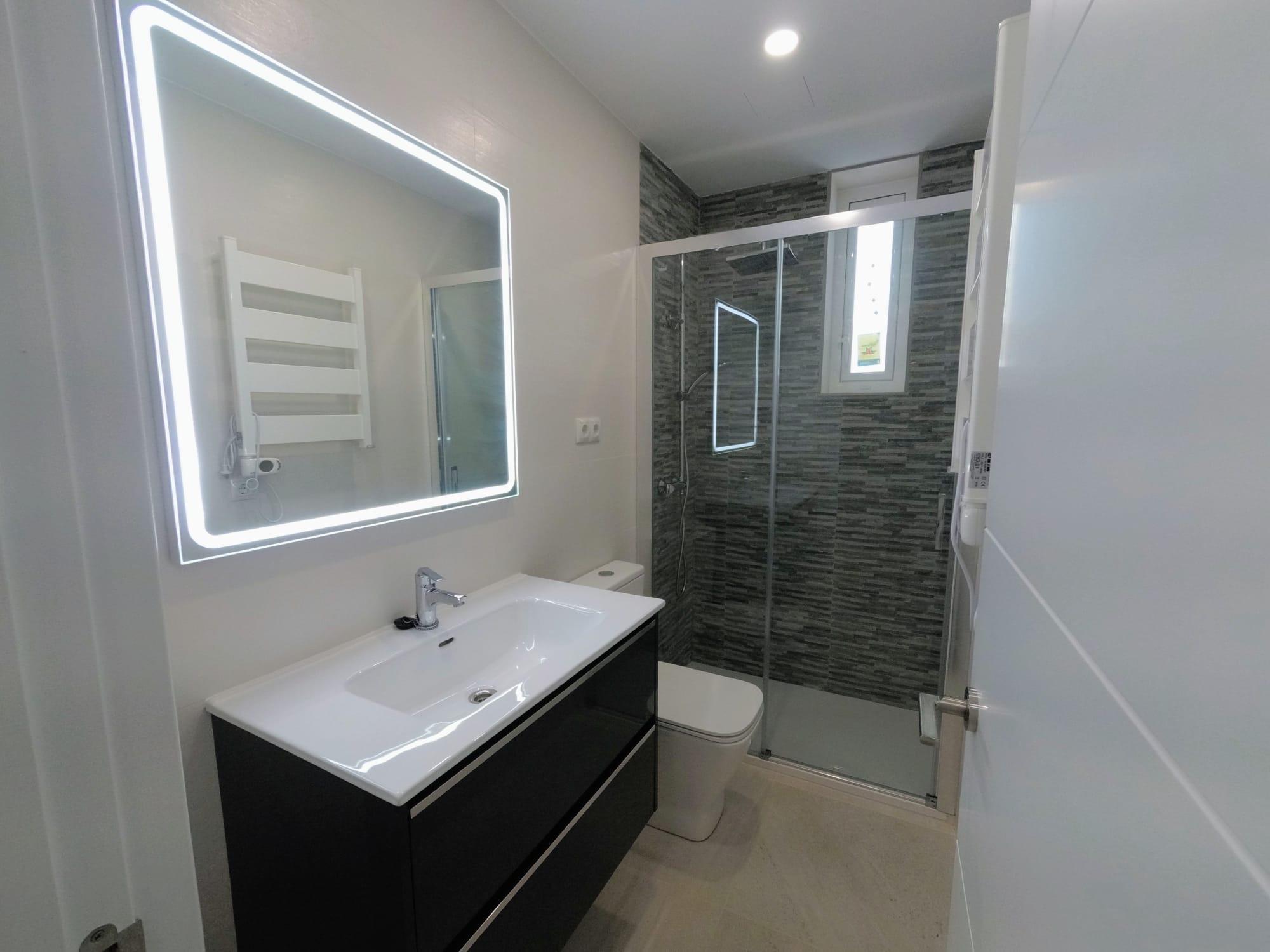 Piso en Venta - Av. de Valladolid - 9