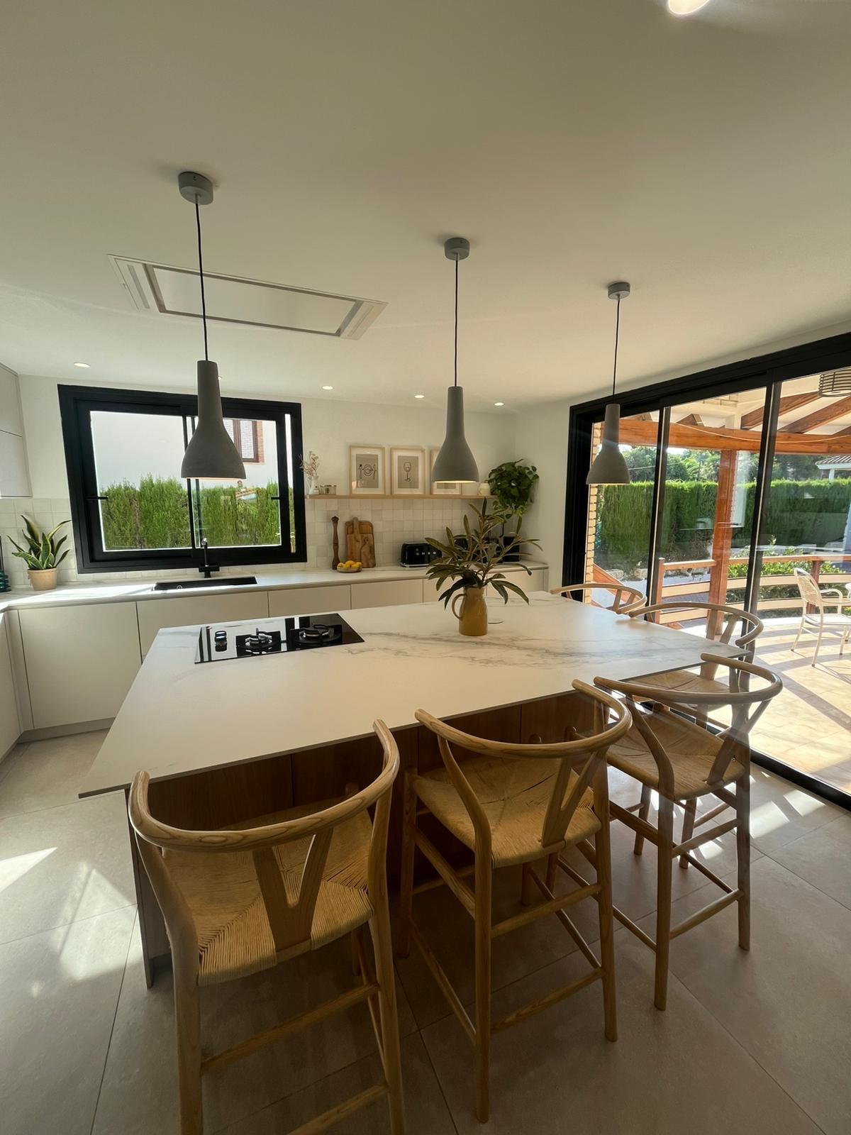 Casa en Venta en Carrer José Alegre Rubio - 2