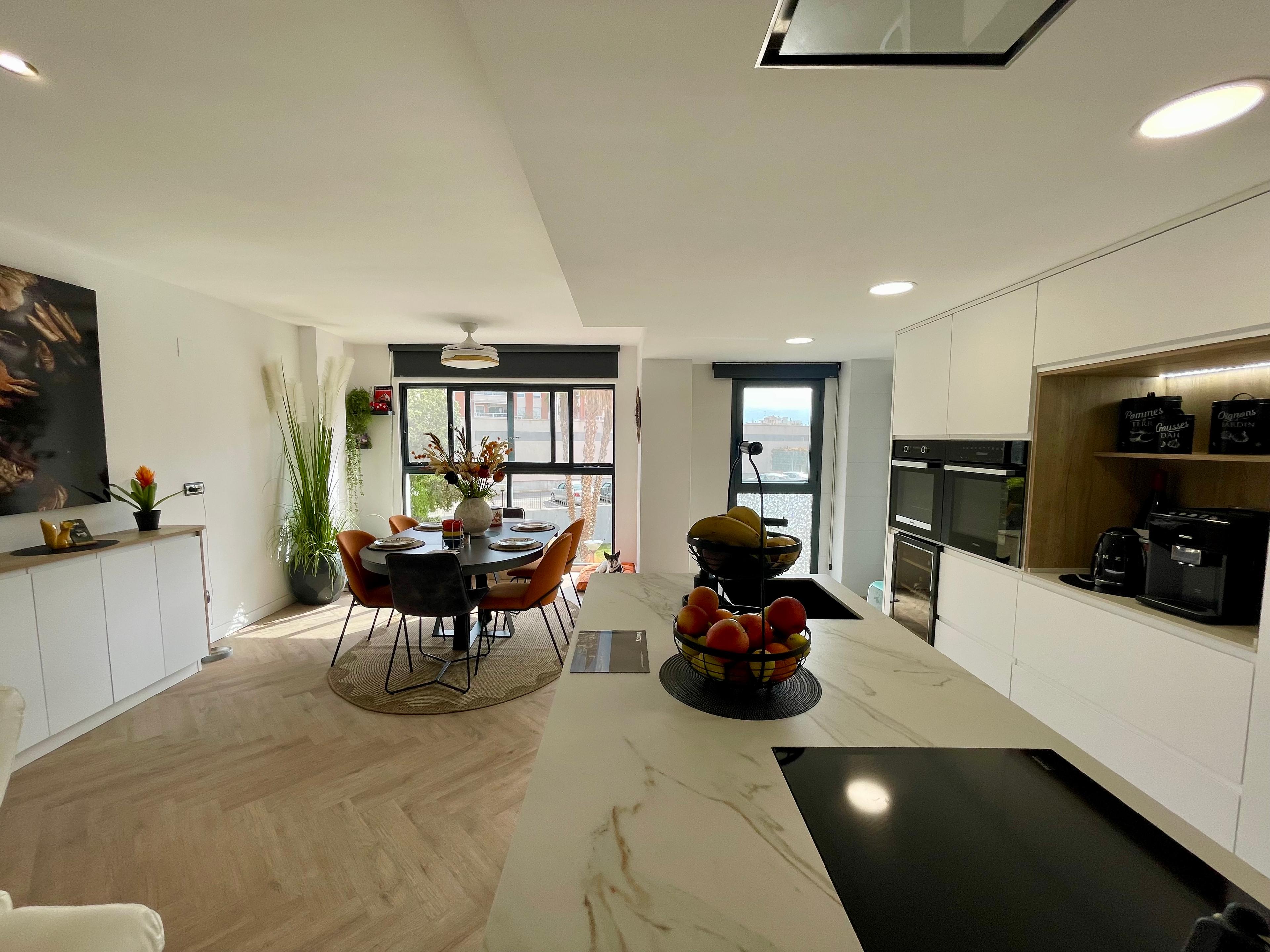 Piso en Venta en Carrer Benimantell - 7