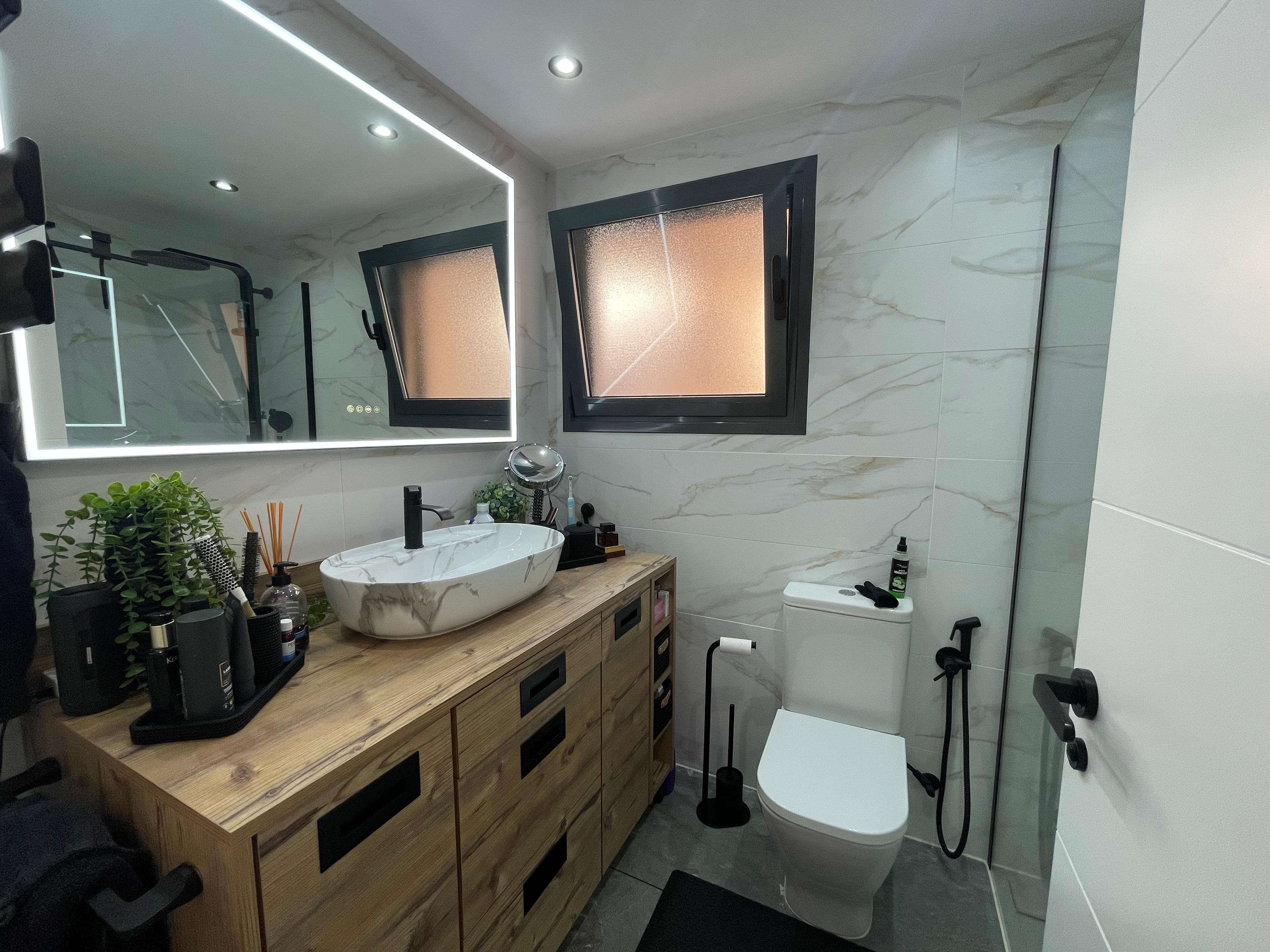 Piso en Venta en Carrer Benimantell - 18