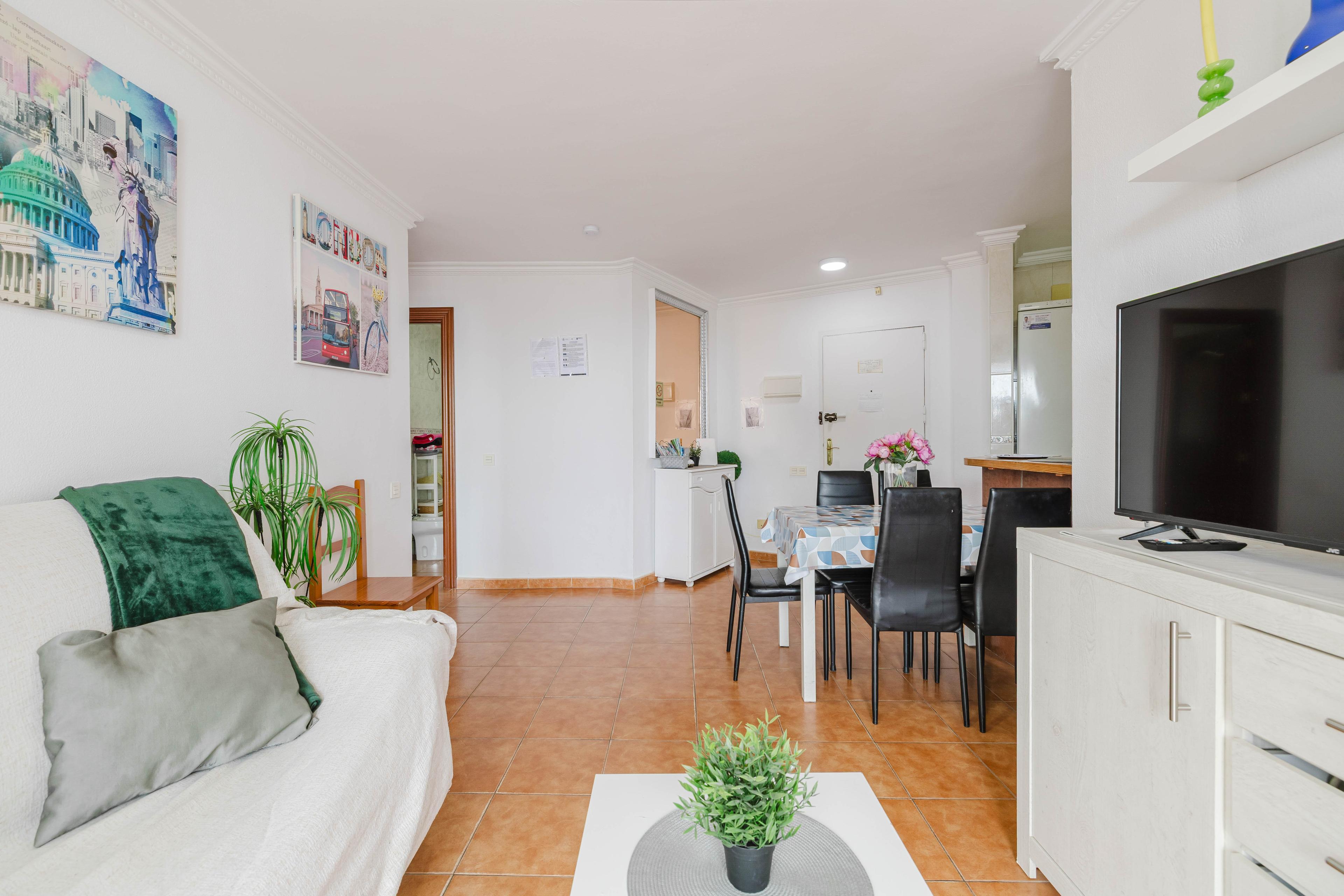 Piso en Venta en Calle Tamarindos - 5