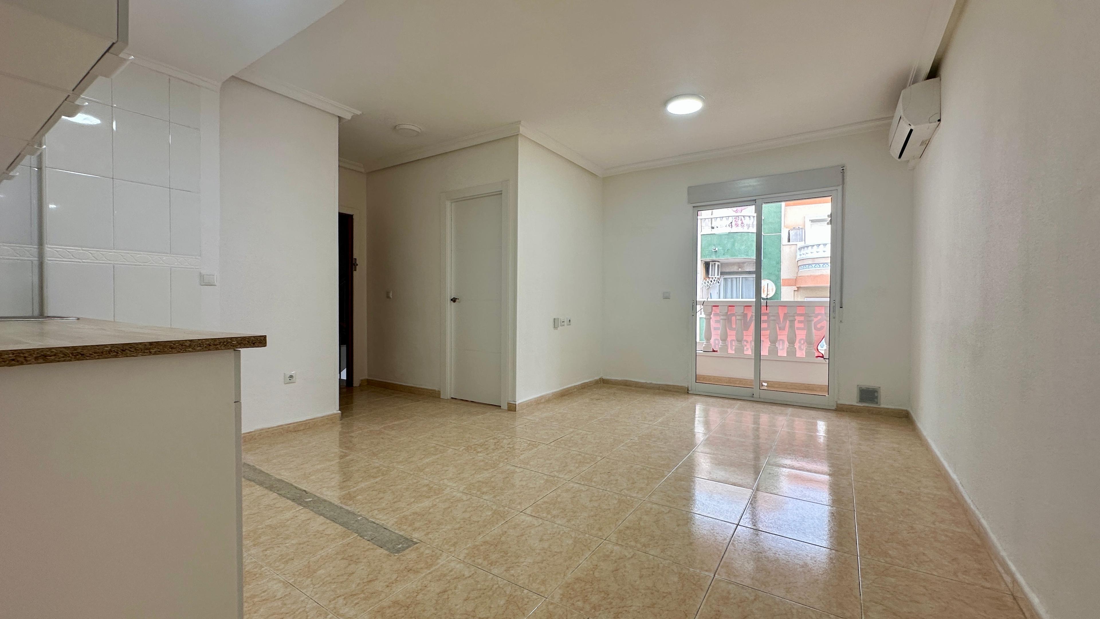 Piso en Venta en Av. Diego Ramírez Pastor - 1