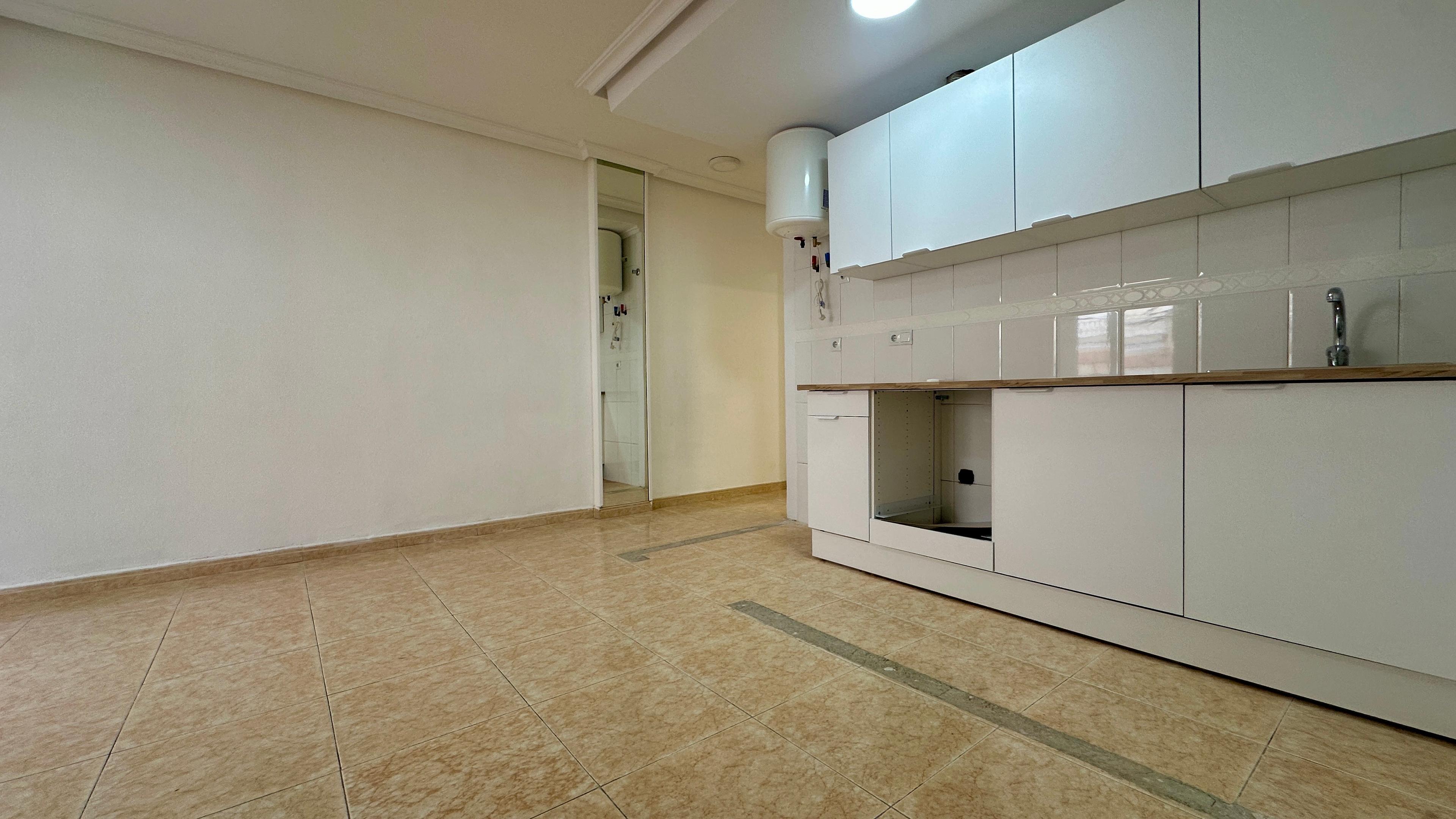 Piso en Venta en Av. Diego Ramírez Pastor - 6