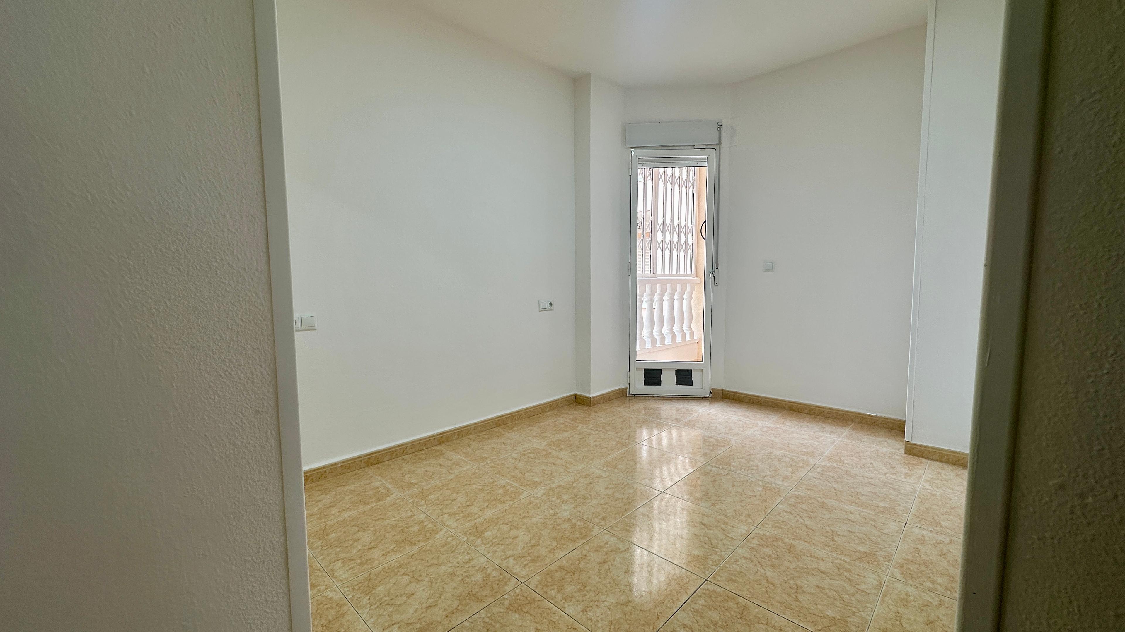 Piso en Venta en Av. Diego Ramírez Pastor - 14