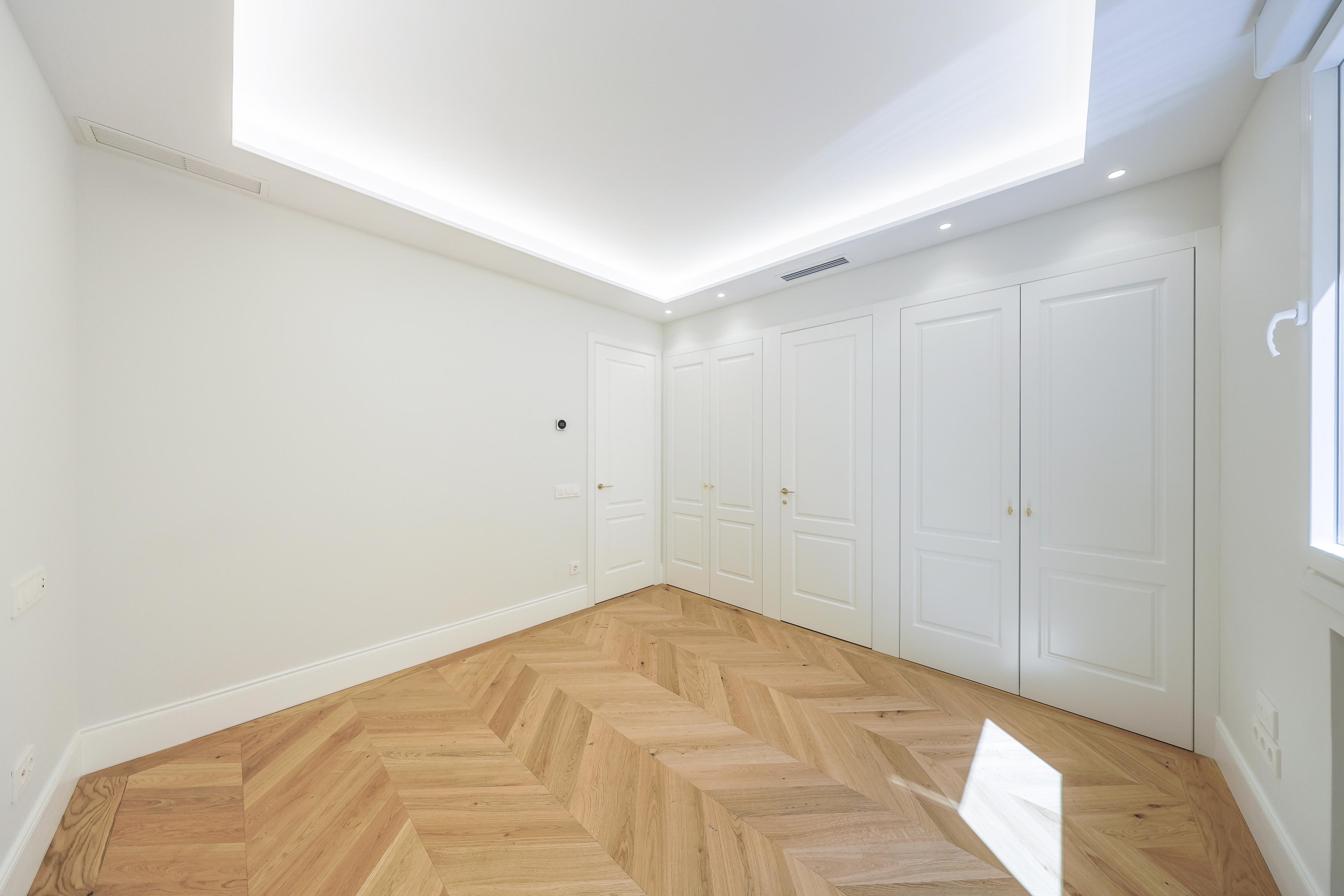 Piso en Venta en C. de Isaac Peral - 12