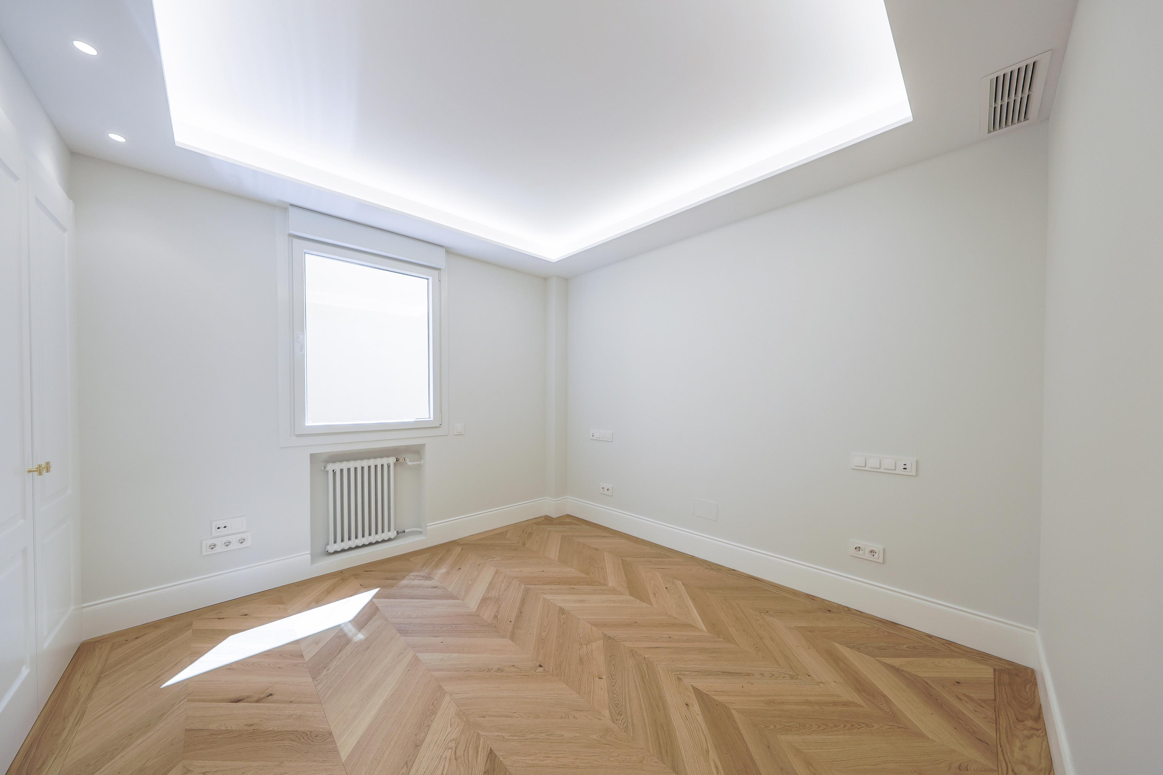 Piso en Venta en C. de Isaac Peral - 11