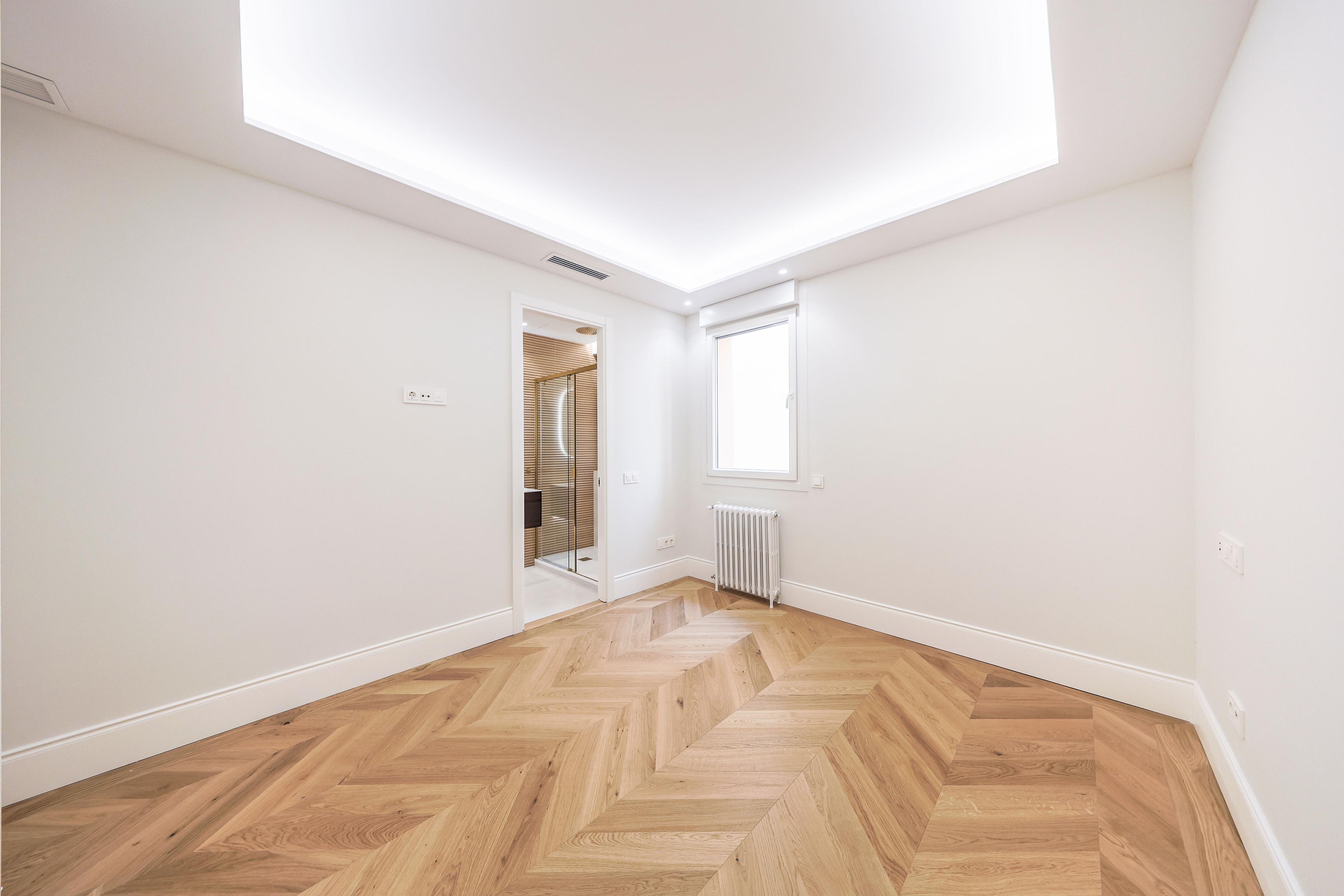 Piso en Venta en C. de Isaac Peral - 25