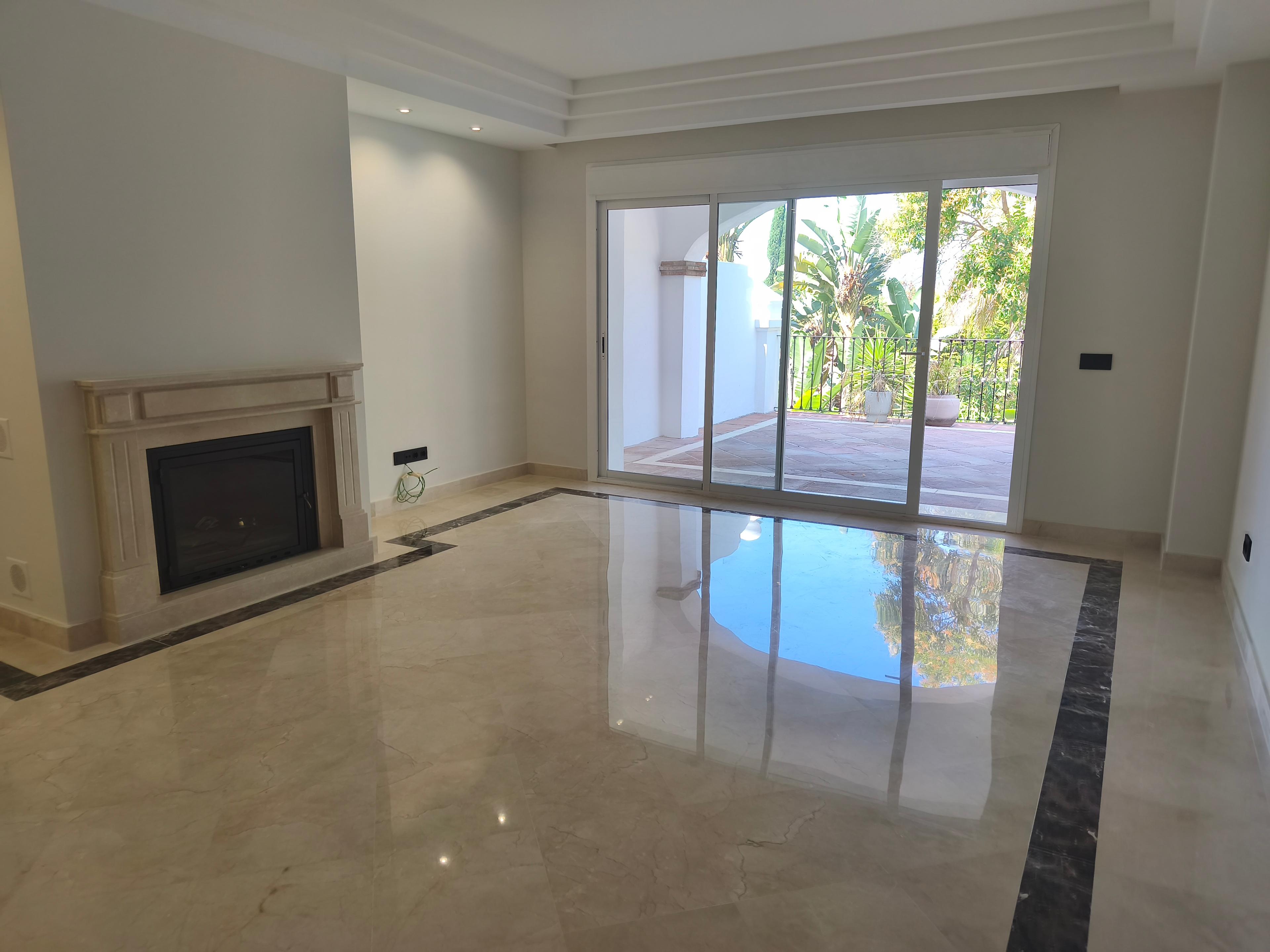 Piso en Venta en Calle Lago de los Cisnes - 1