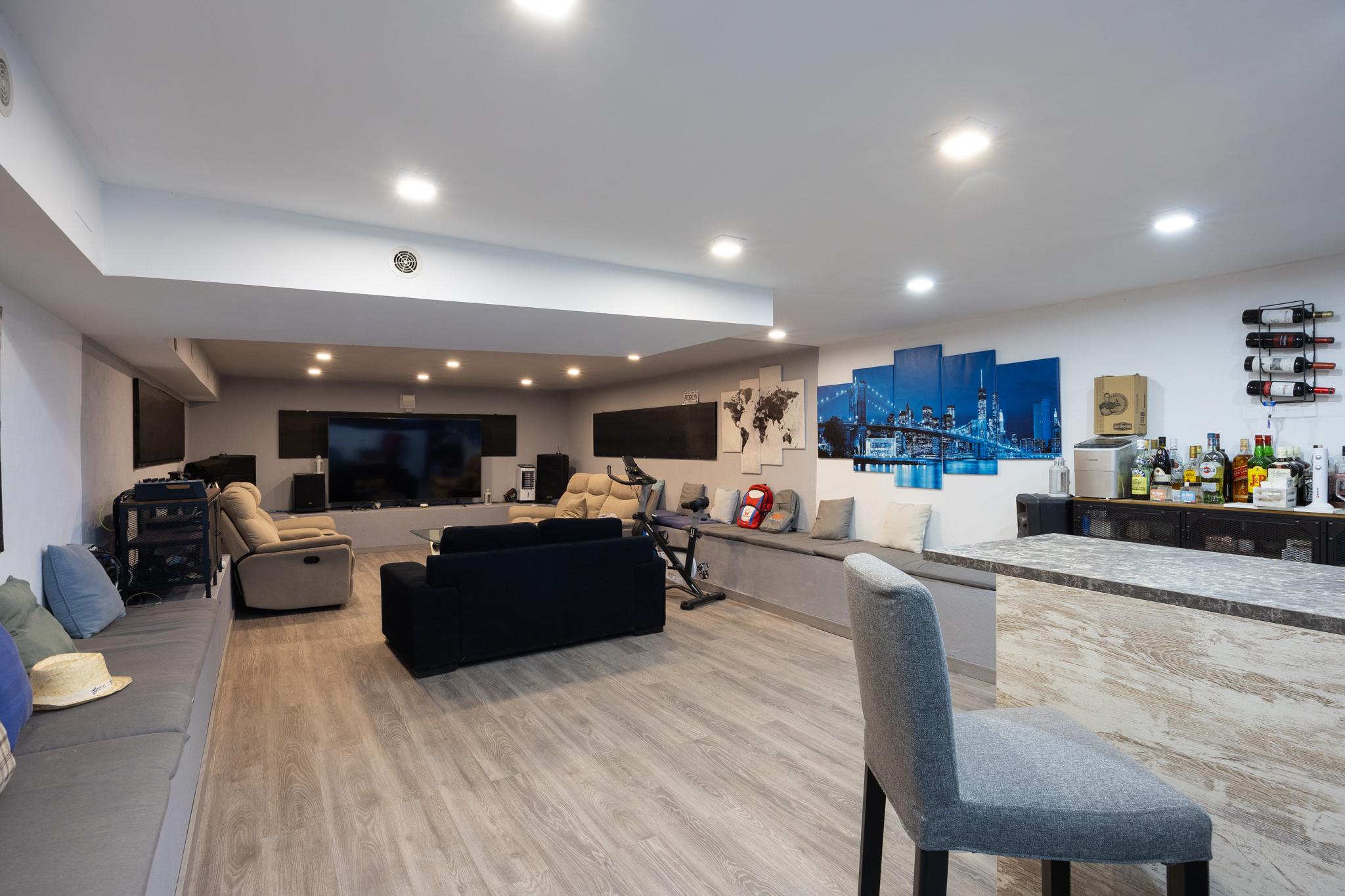Casa en Venta - C. Río Jarama - 27