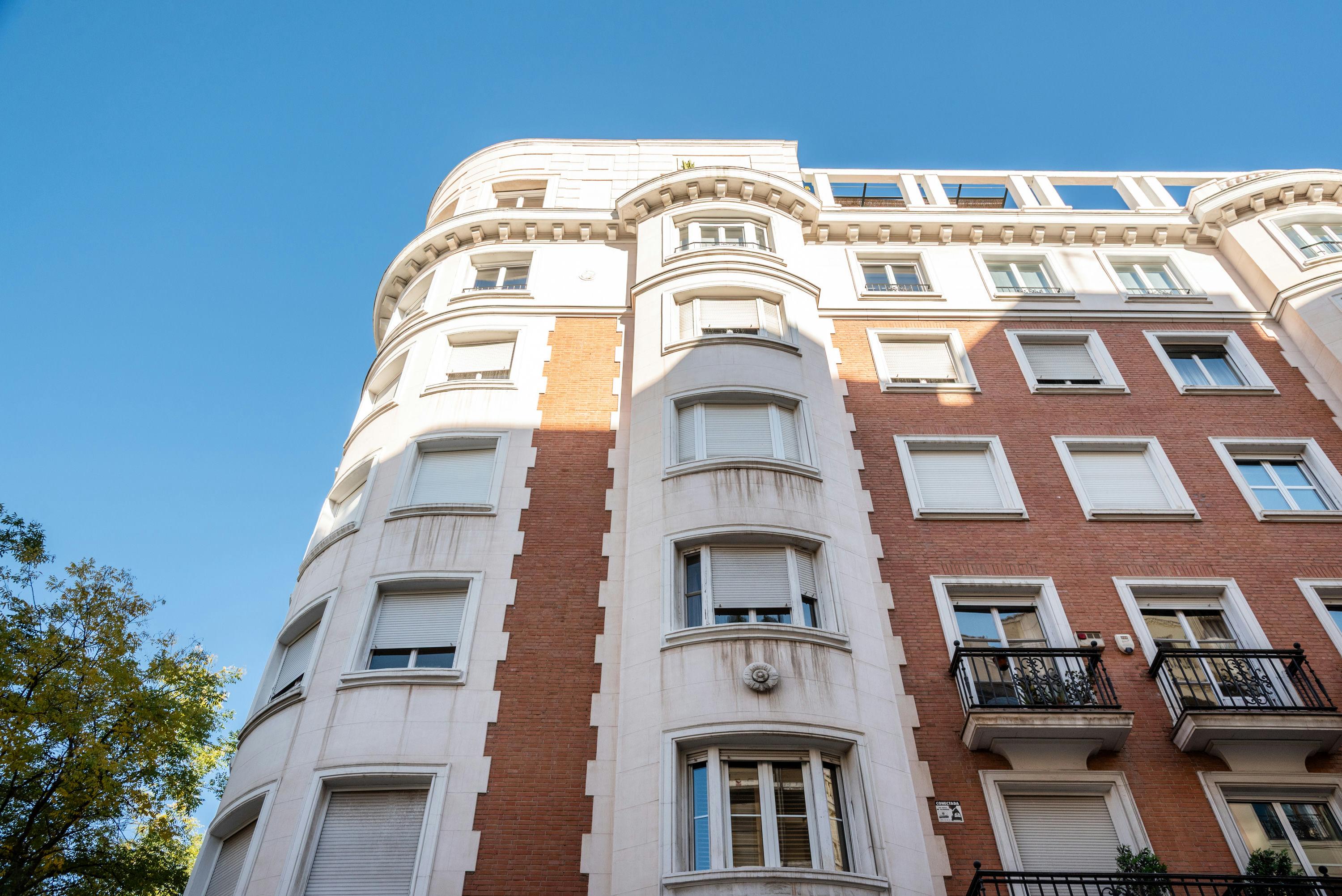 Piso en Venta en Calle de Alberto Bosch - 28