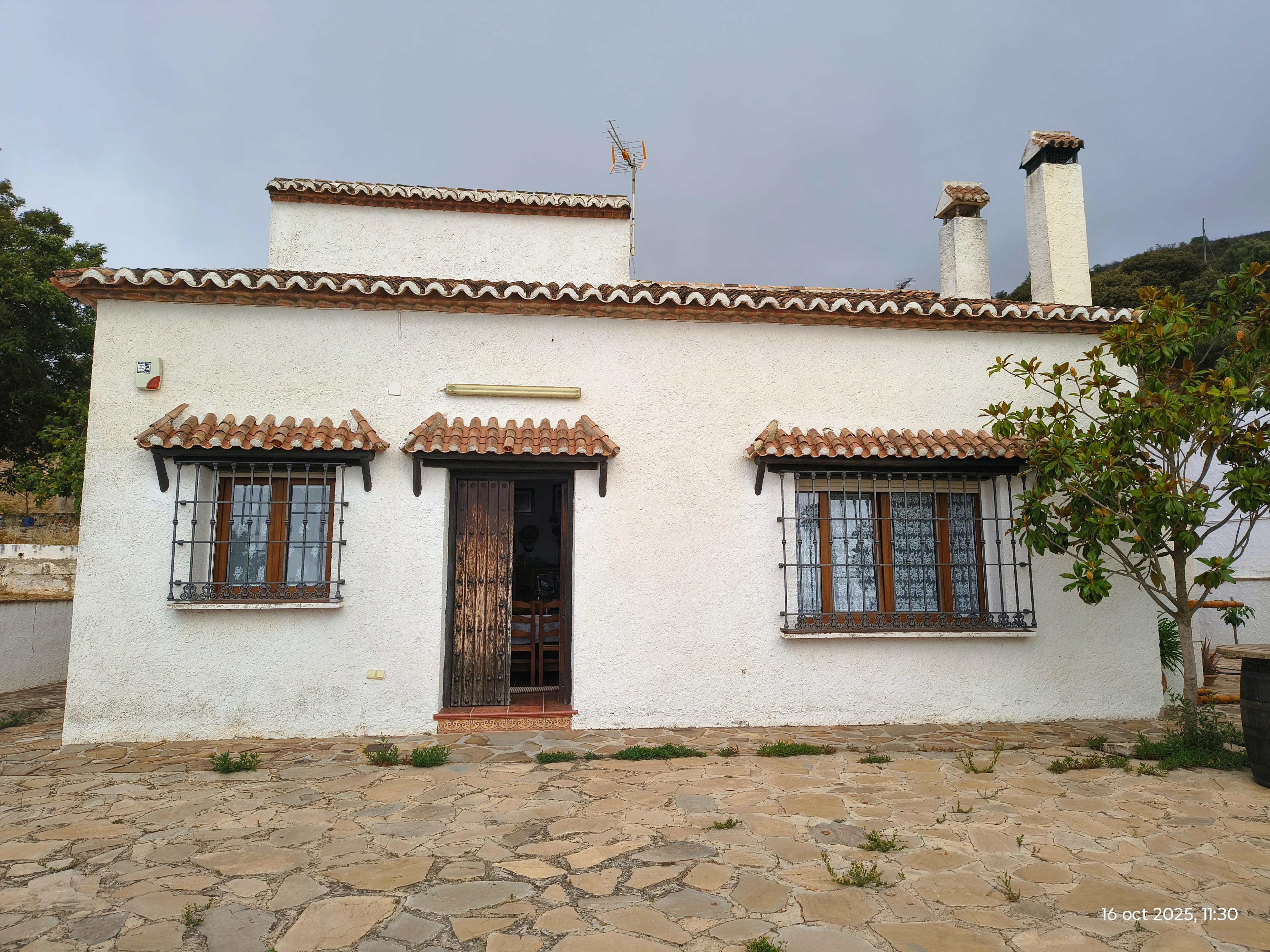 Casa Rústica en Venta en Diseminado Poligono 159 - 28
