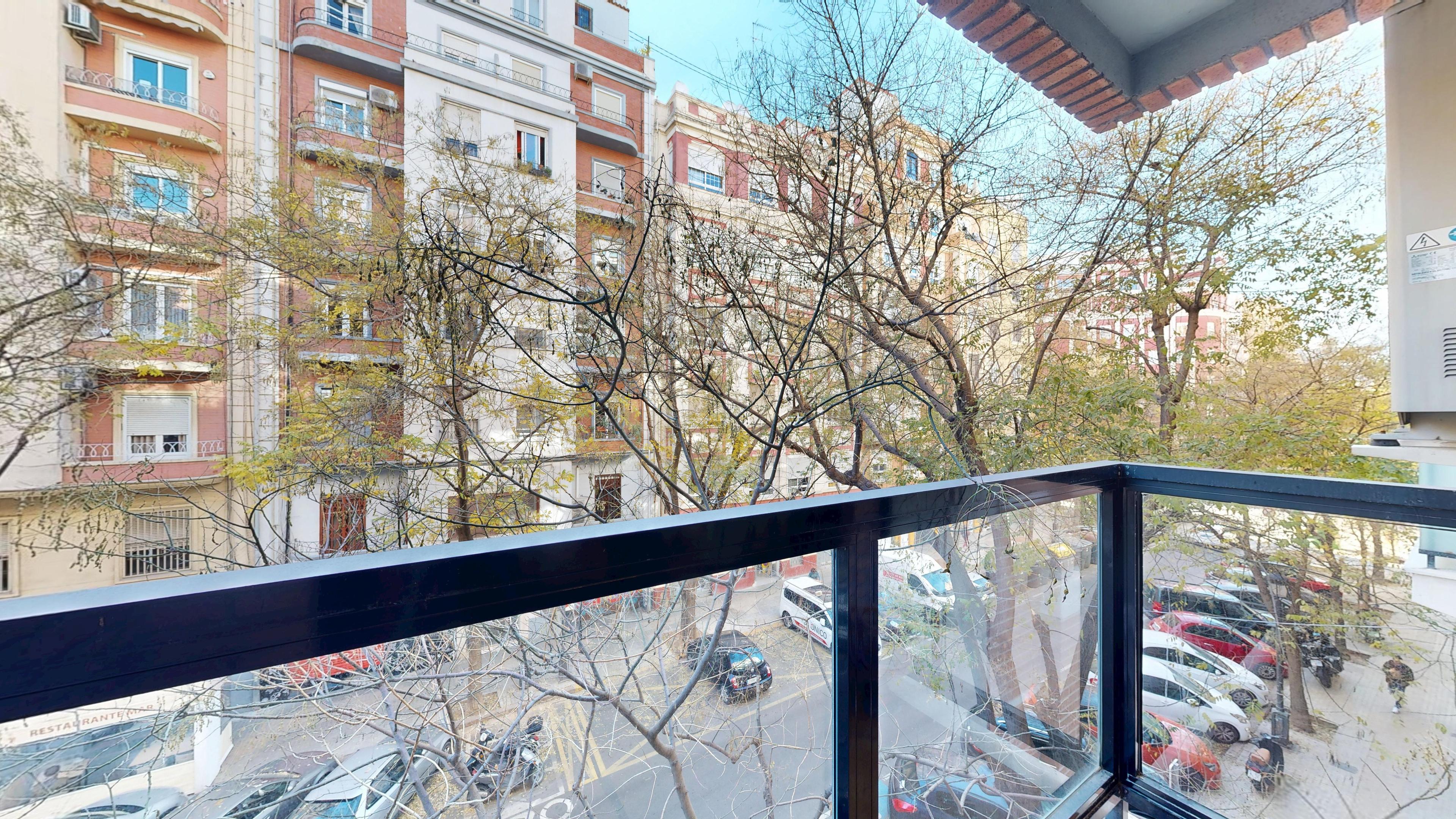 Piso en Venta en Calle Marqués de Zenete - 15