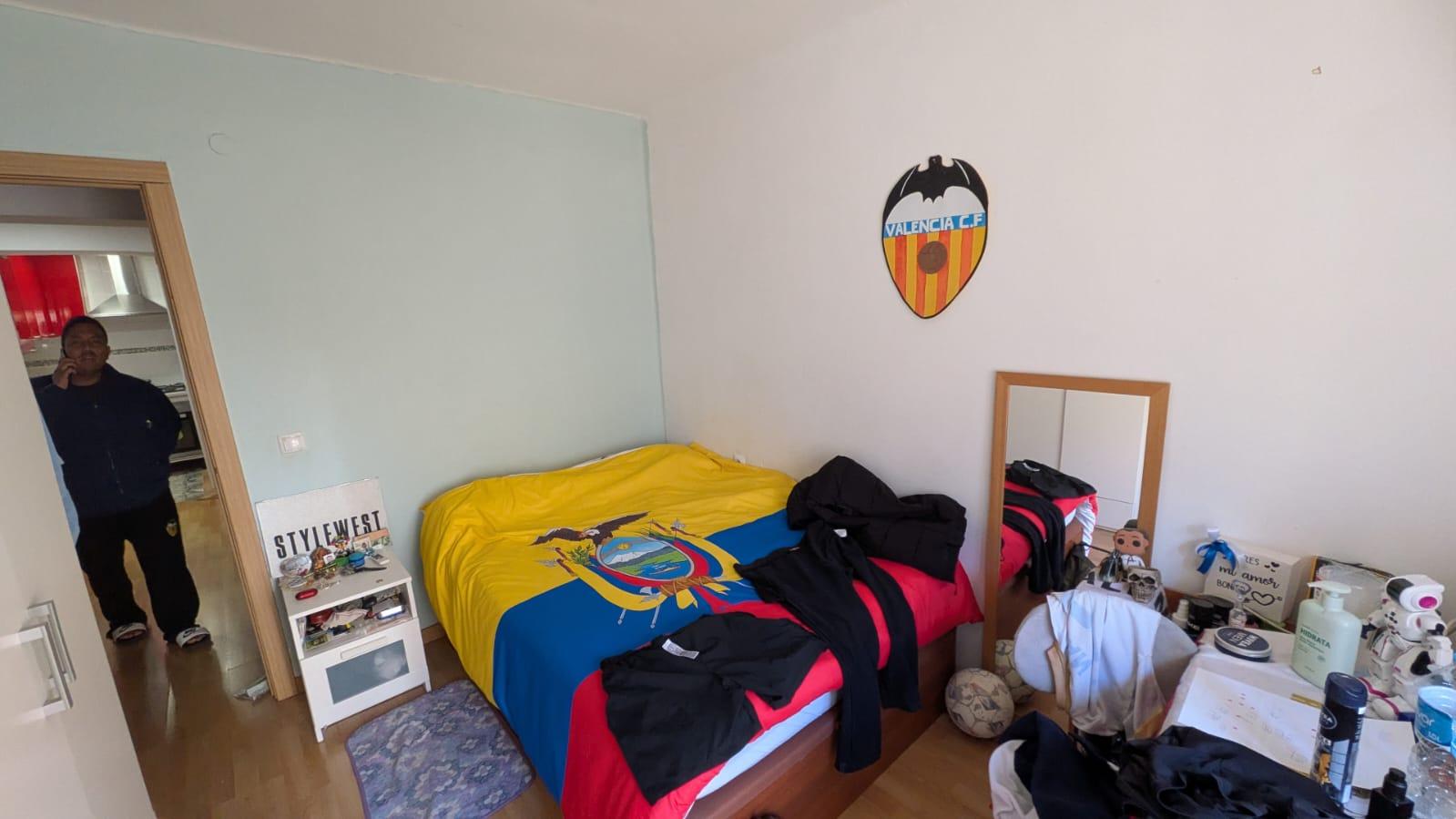 Piso en Venta en Carrer del Pintor Sorolla - 13