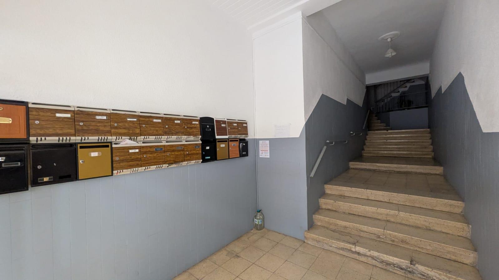 Piso en Venta en Carrer del Pintor Sorolla - 18