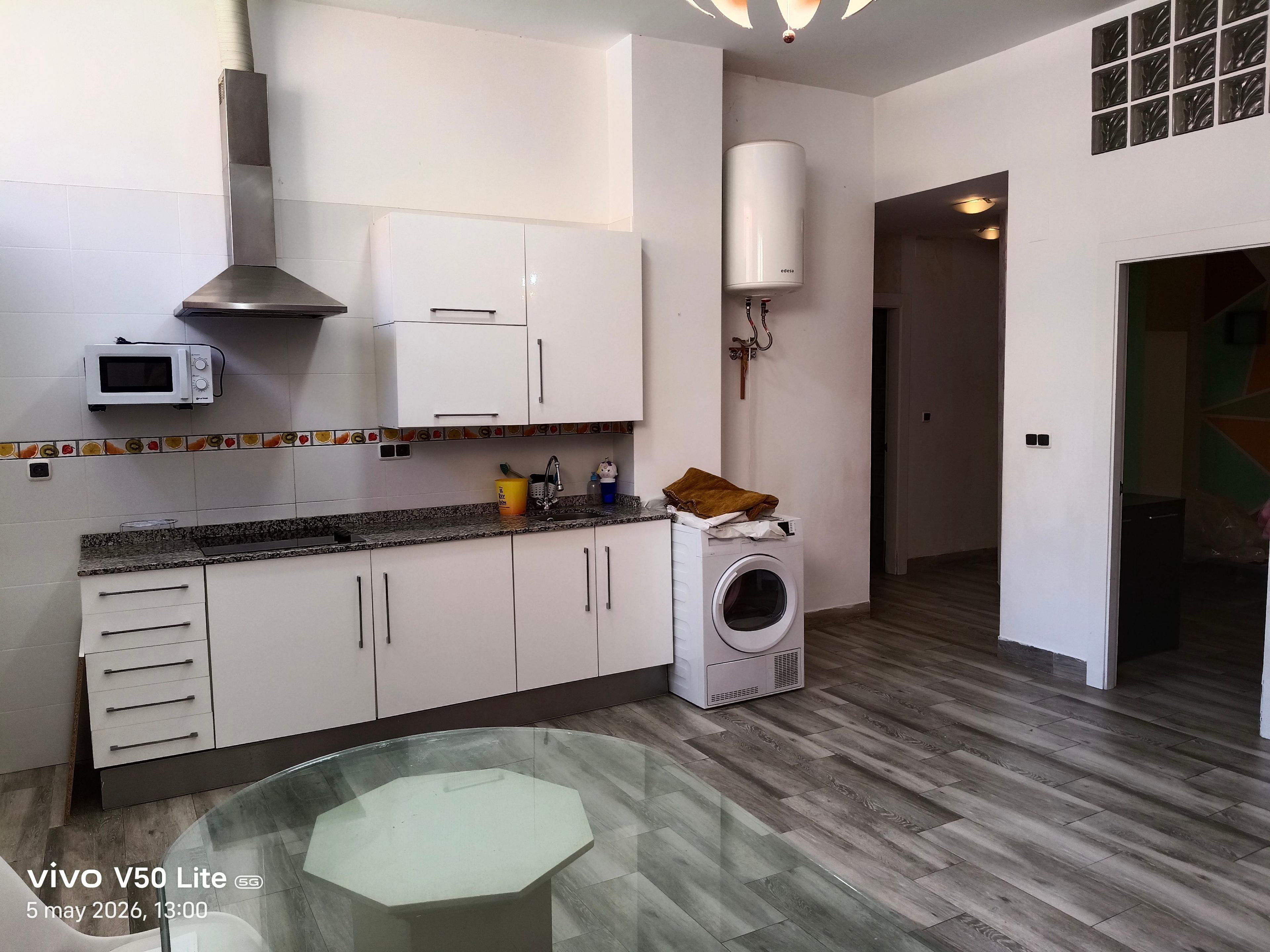 Local comercial en Venta -Calle Casas Nuevas - 3