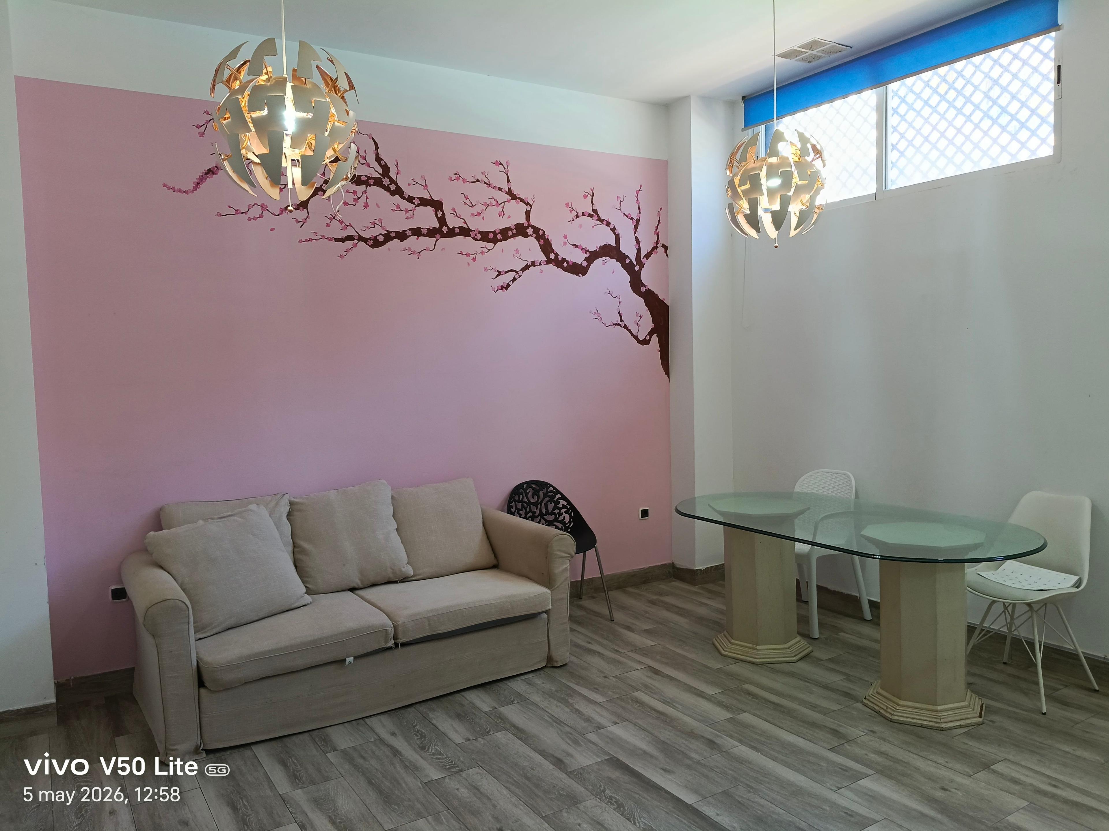 Local comercial en Venta -Calle Casas Nuevas - 6