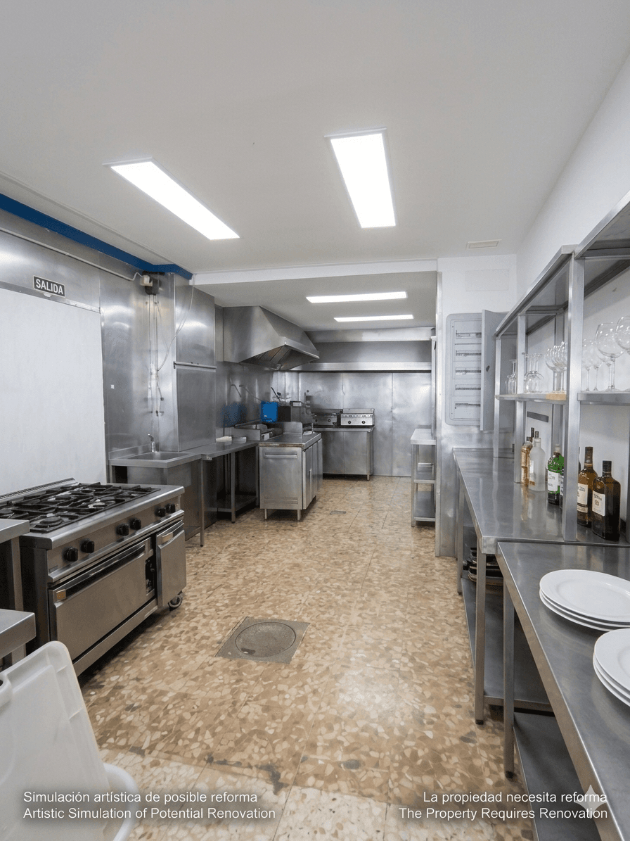 Edificio Comercial en Venta en Calle Quitapenas - 5