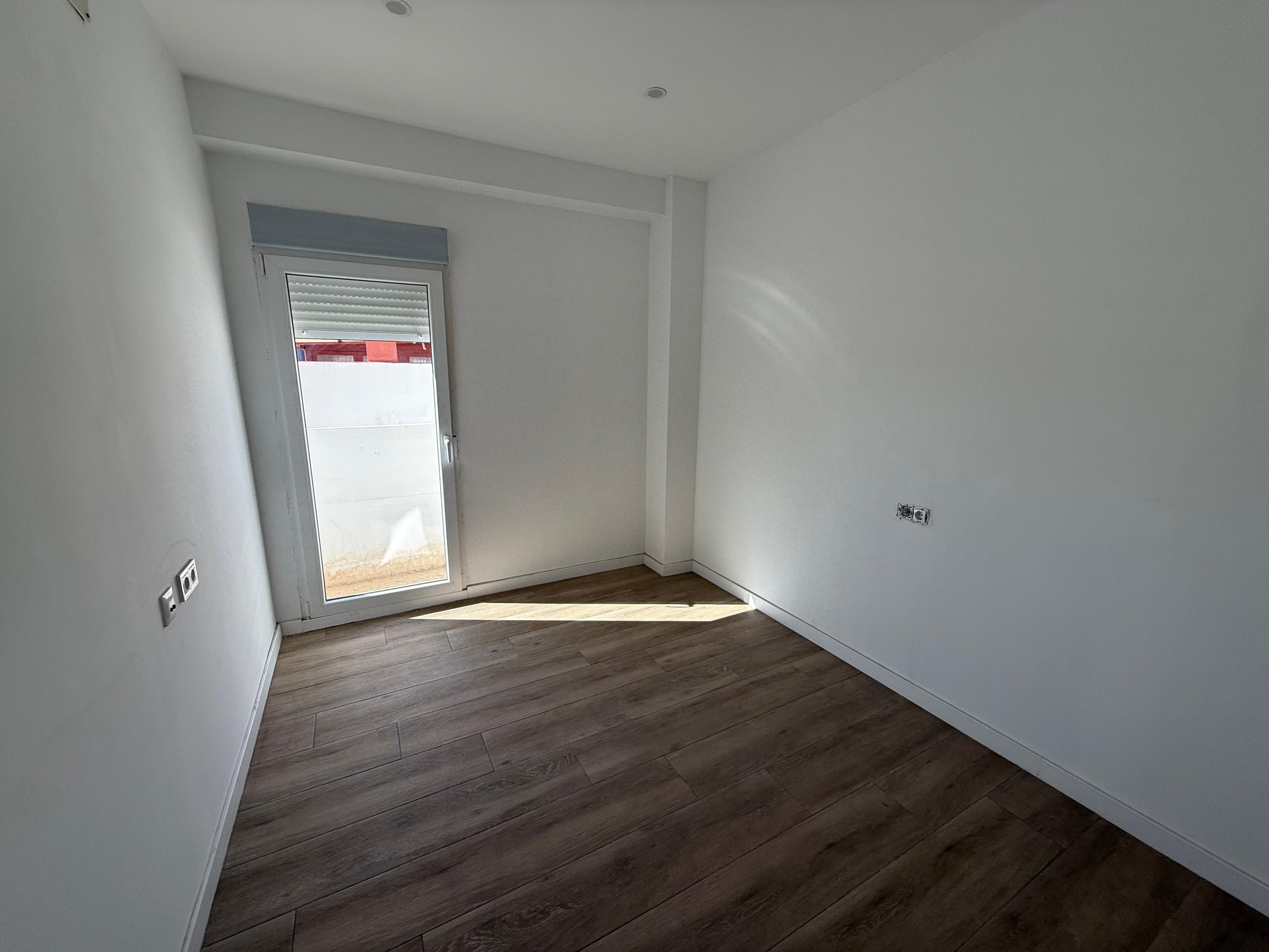 Piso en Venta en Carrer de Francisco Nácher Pons - 28
