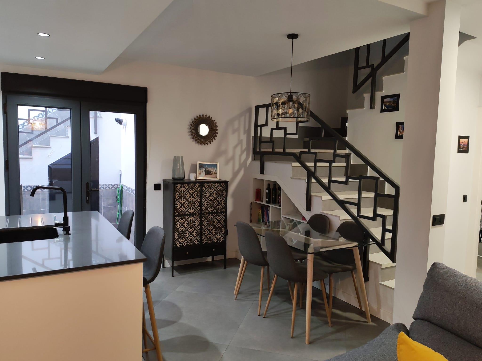 Casa en Venta en Calle Conde de Coruña - 6