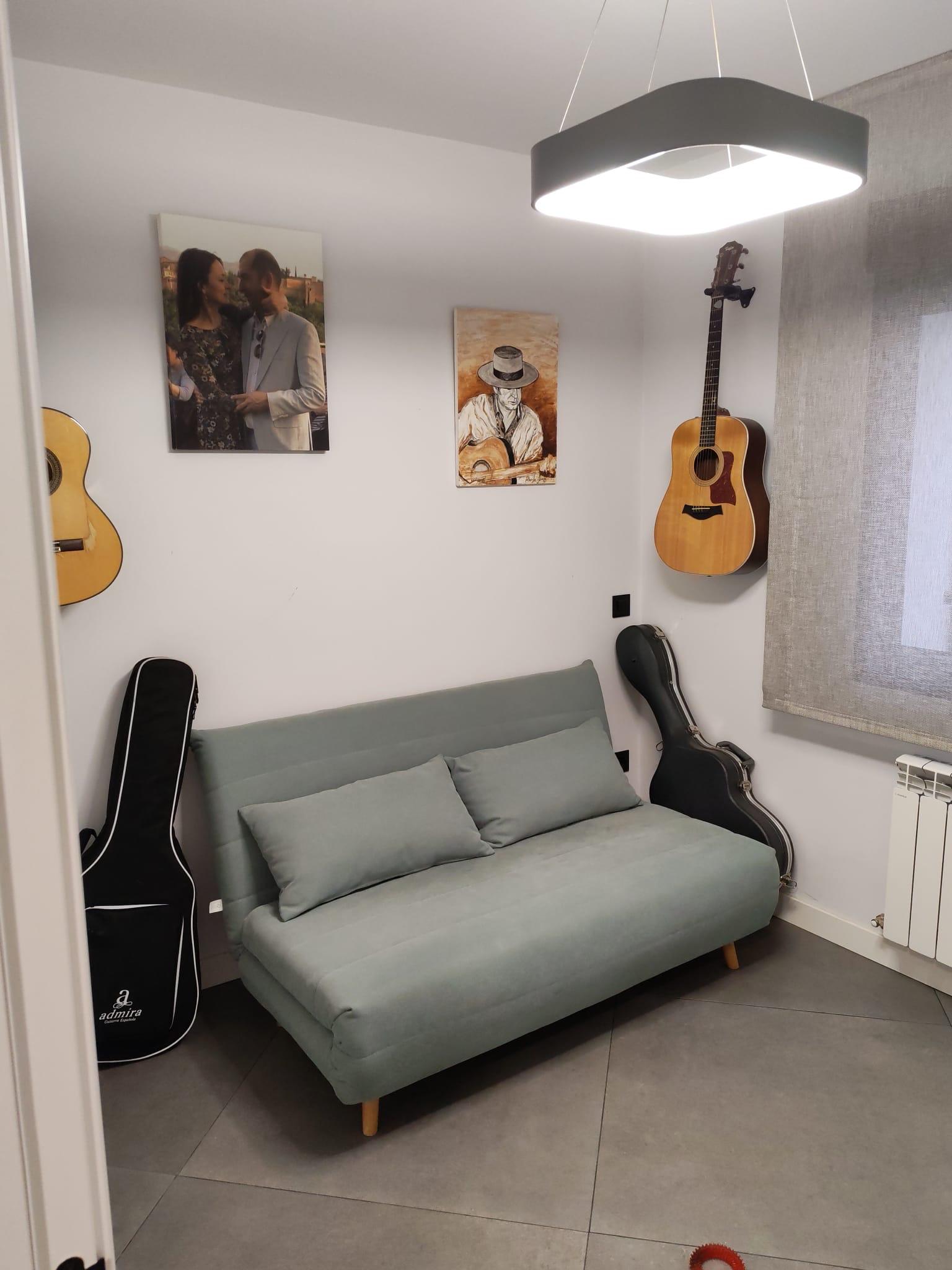 Casa en Venta en Calle Conde de Coruña - 19
