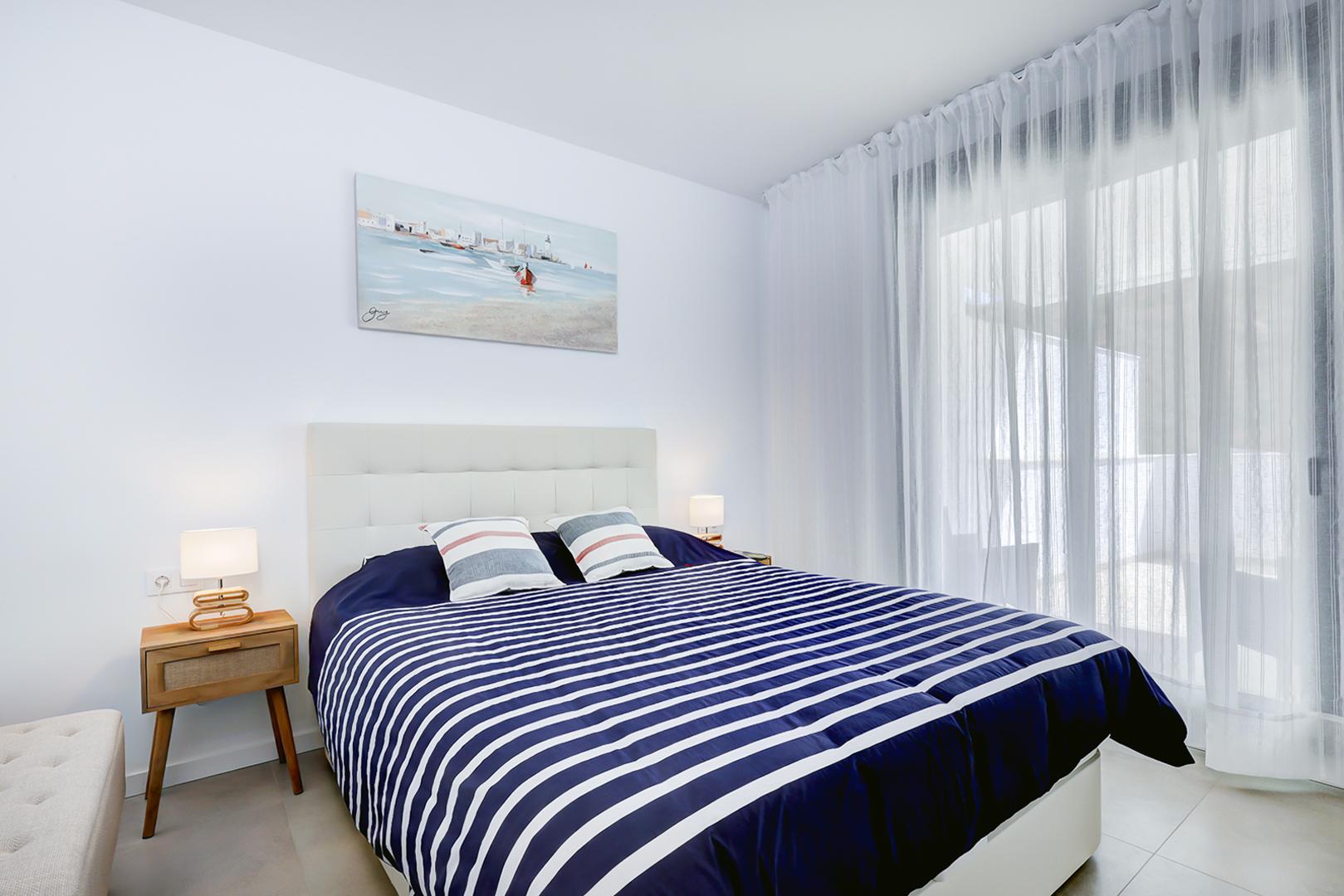 Piso en Venta en Avenida Fuengirola - 13
