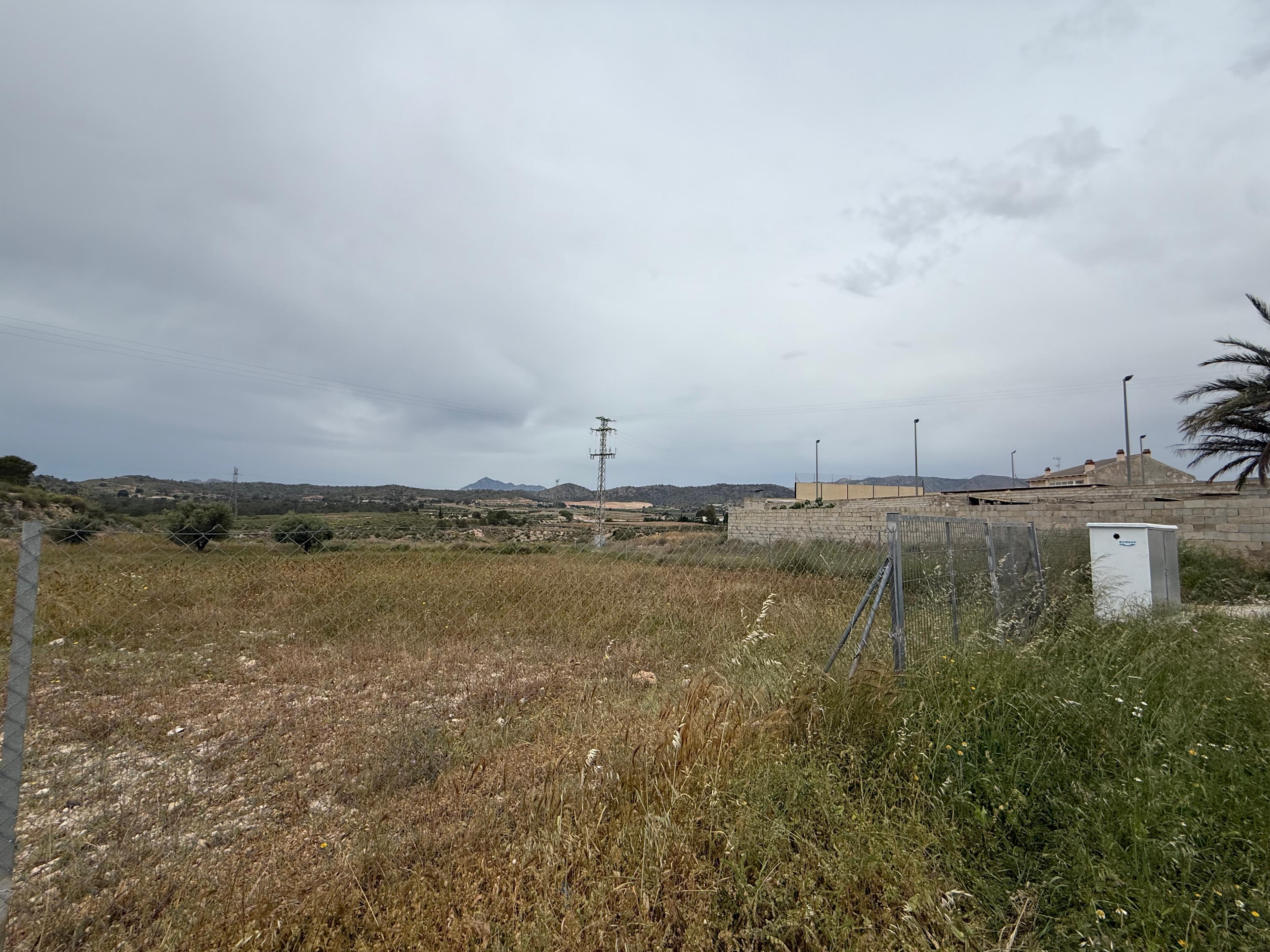 Parcela Comercial en Venta en Calle Cristobal Colon - 5