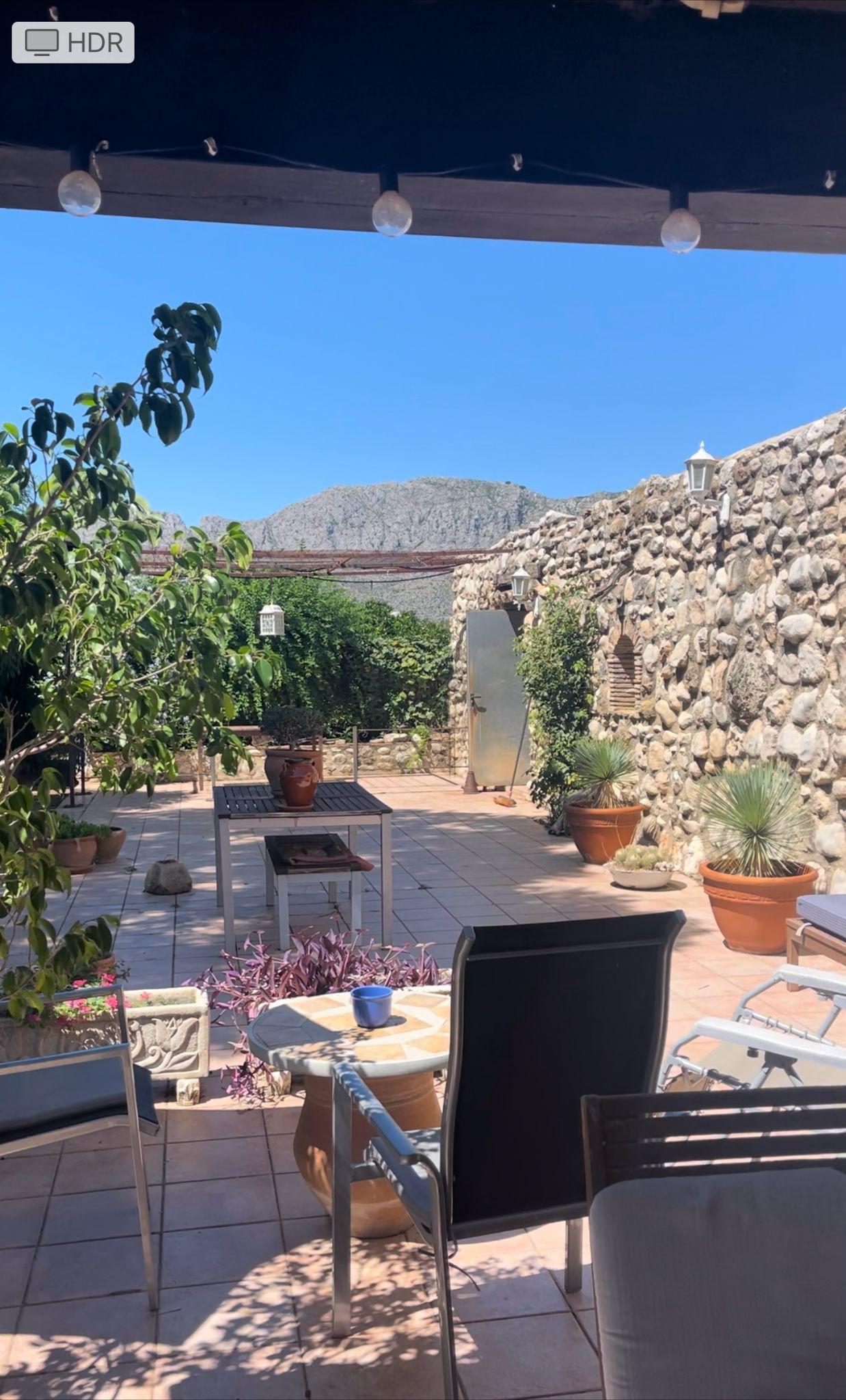 Casa Rústica en Venta en Calle Poeta García Lorca - 15