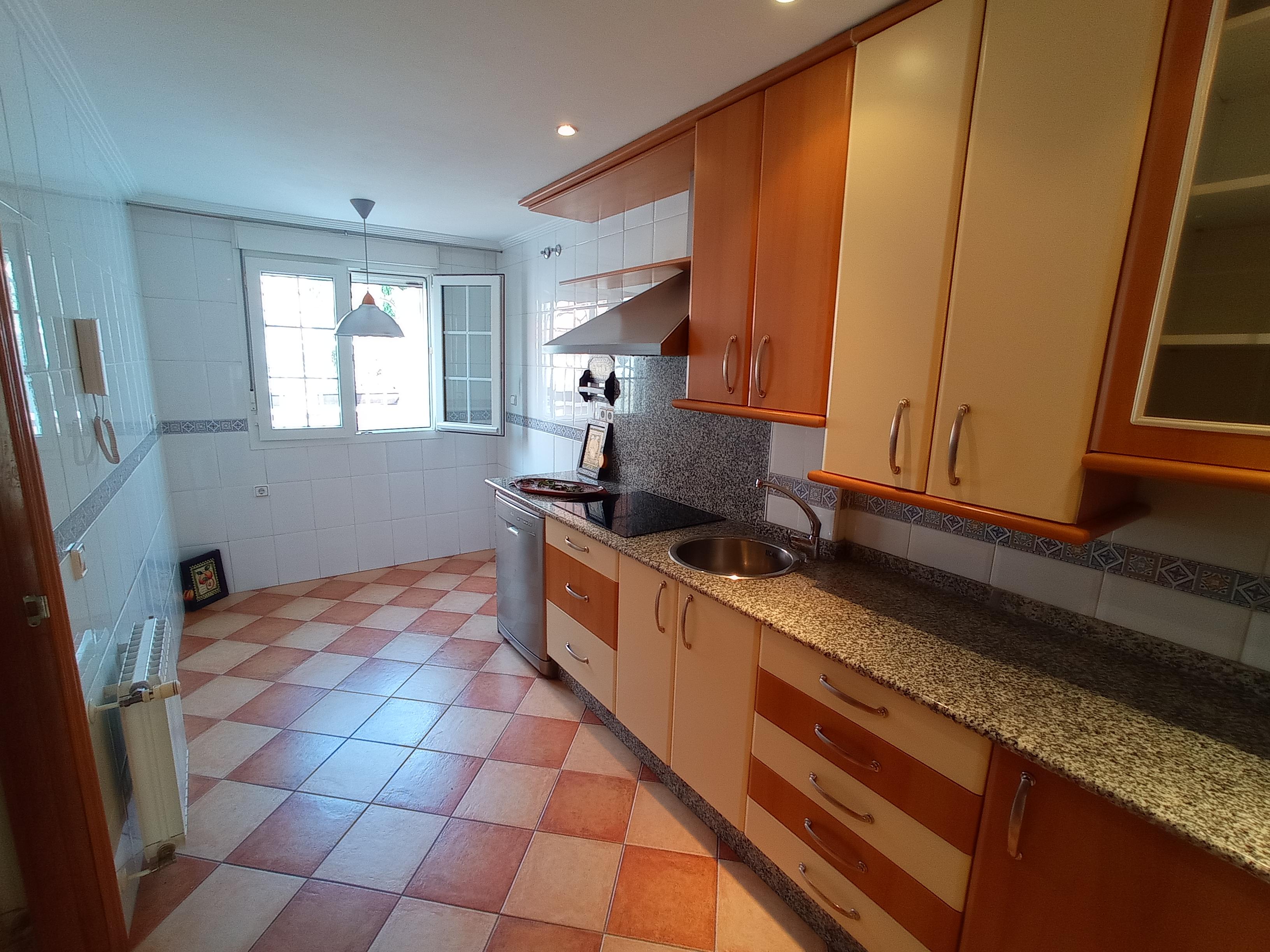 Casa en Venta en Calle del Melocotón - 3