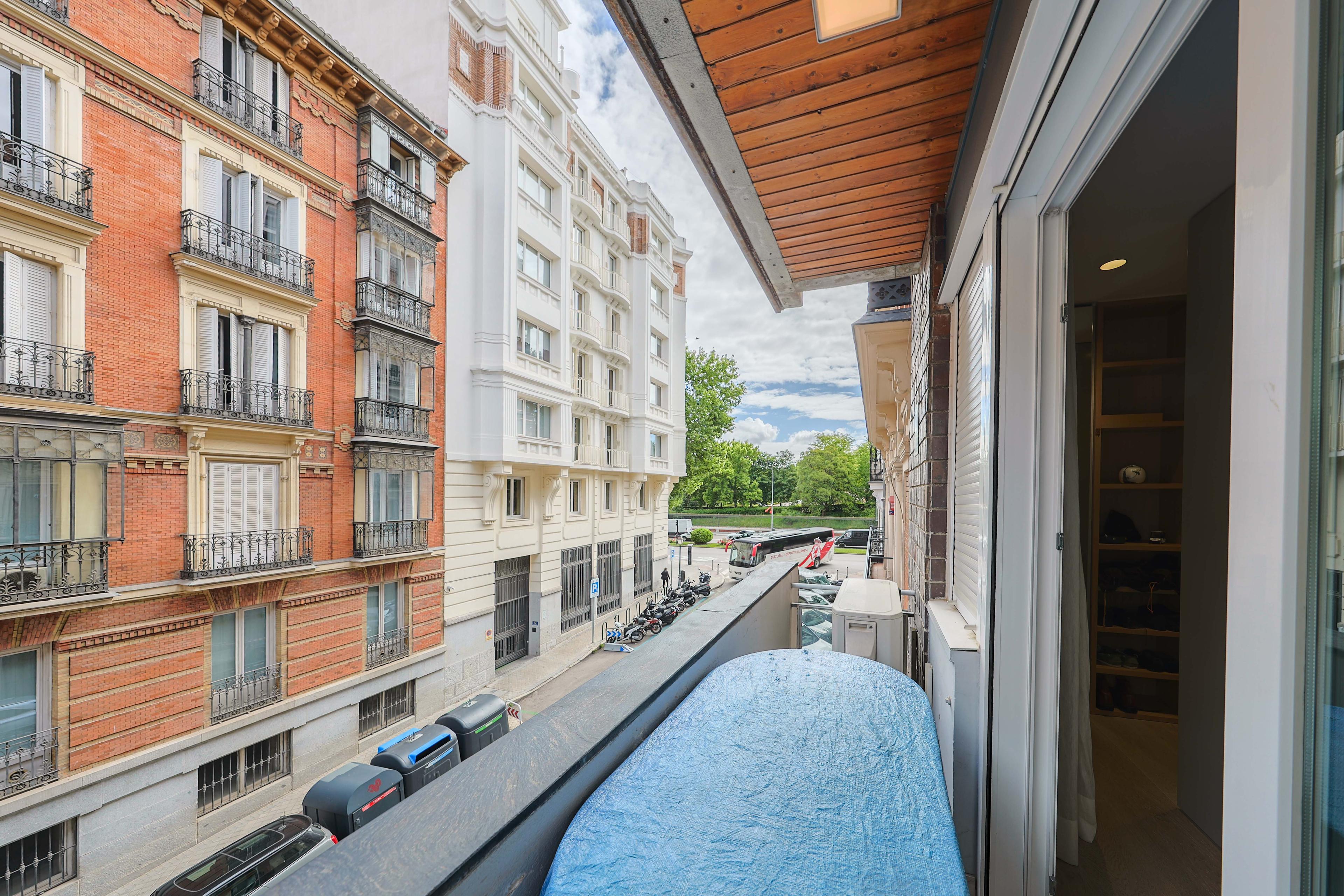 Loft en Venta en Calle de la Academia - 25