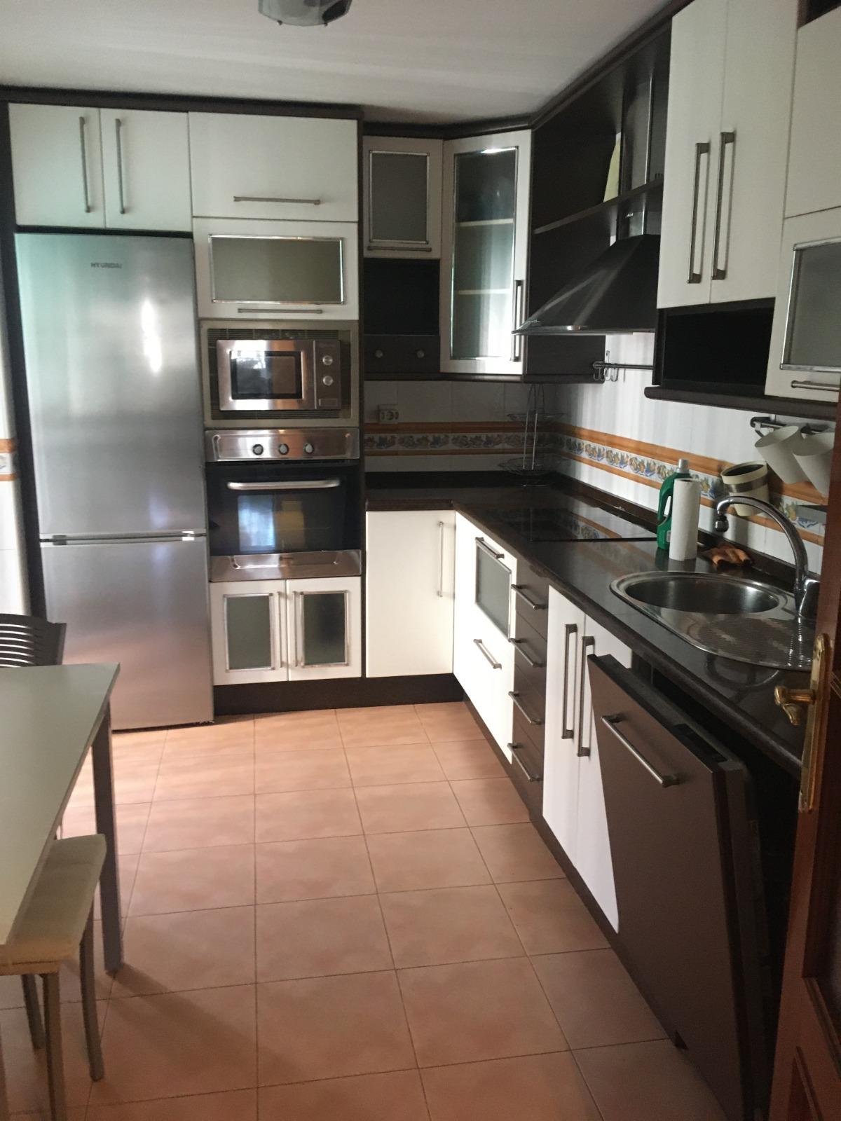 Piso en Venta en Avenida del Editor Ángel Caffarena - 3