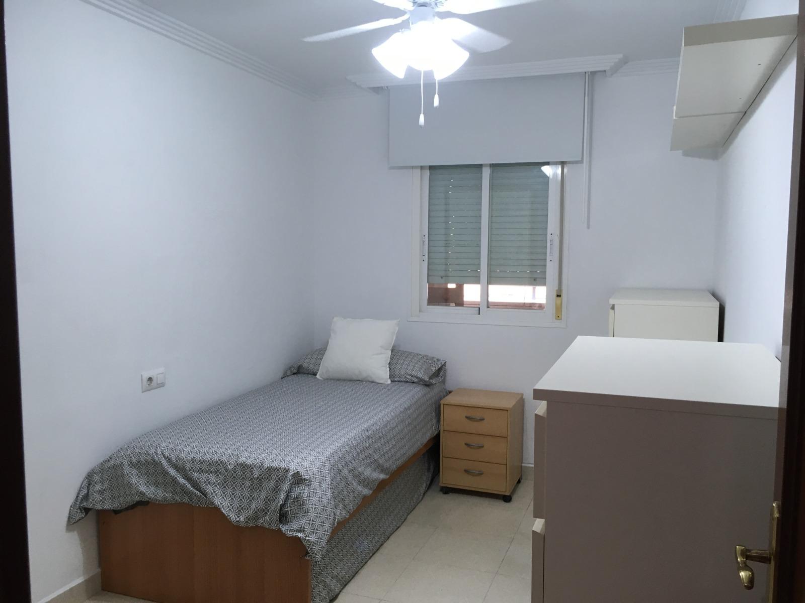 Piso en Venta en Avenida del Editor Ángel Caffarena - 4