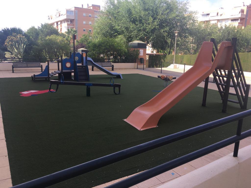 Piso en Venta en Avenida del Editor Ángel Caffarena - 16