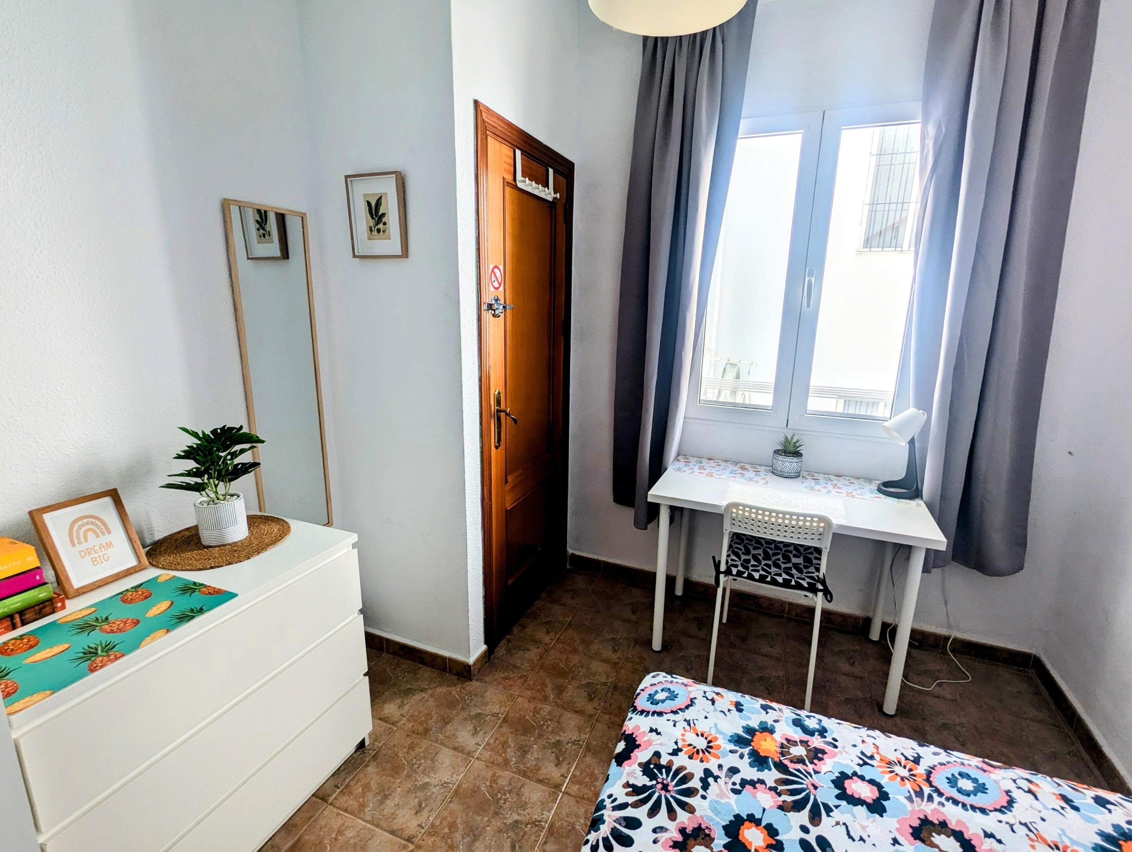 Piso en Venta en Calle Mármoles - 9