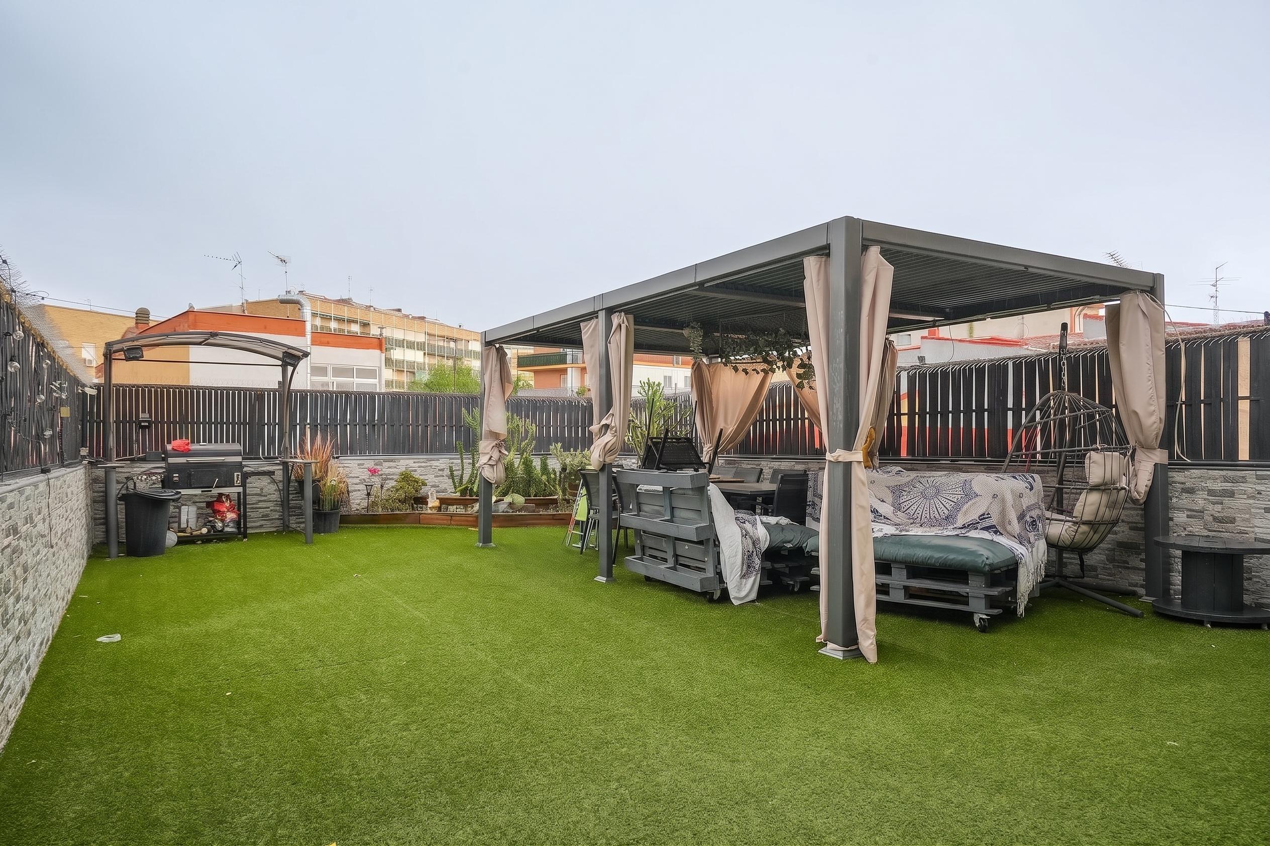 Townhouse en Venta en Calle Capellanes - 24