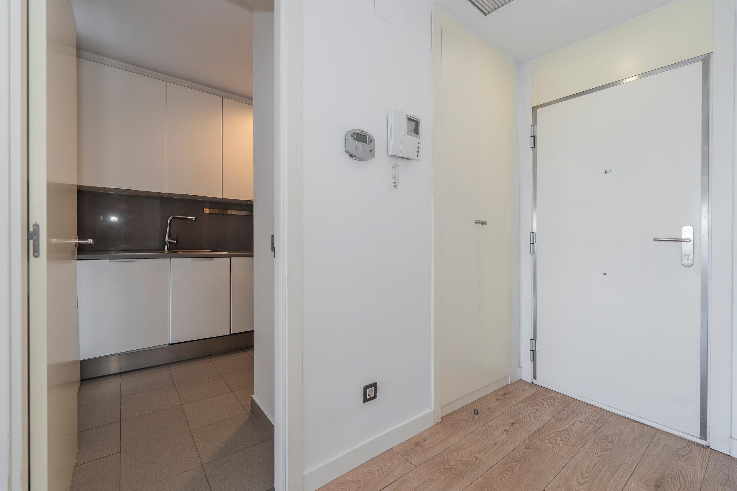 Piso en Venta en Calle de Dulce Chacón - 5
