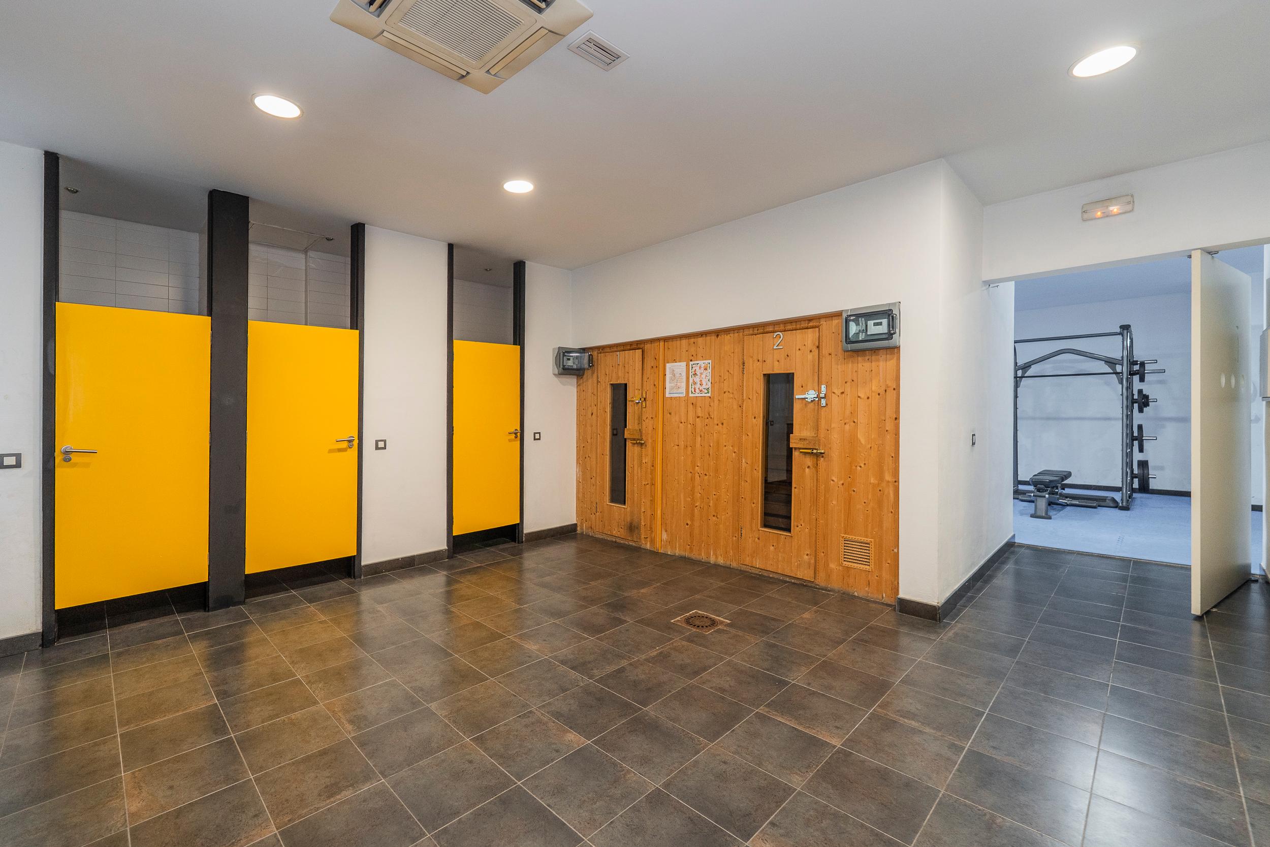 Piso en Venta en Calle de Dulce Chacón - 25