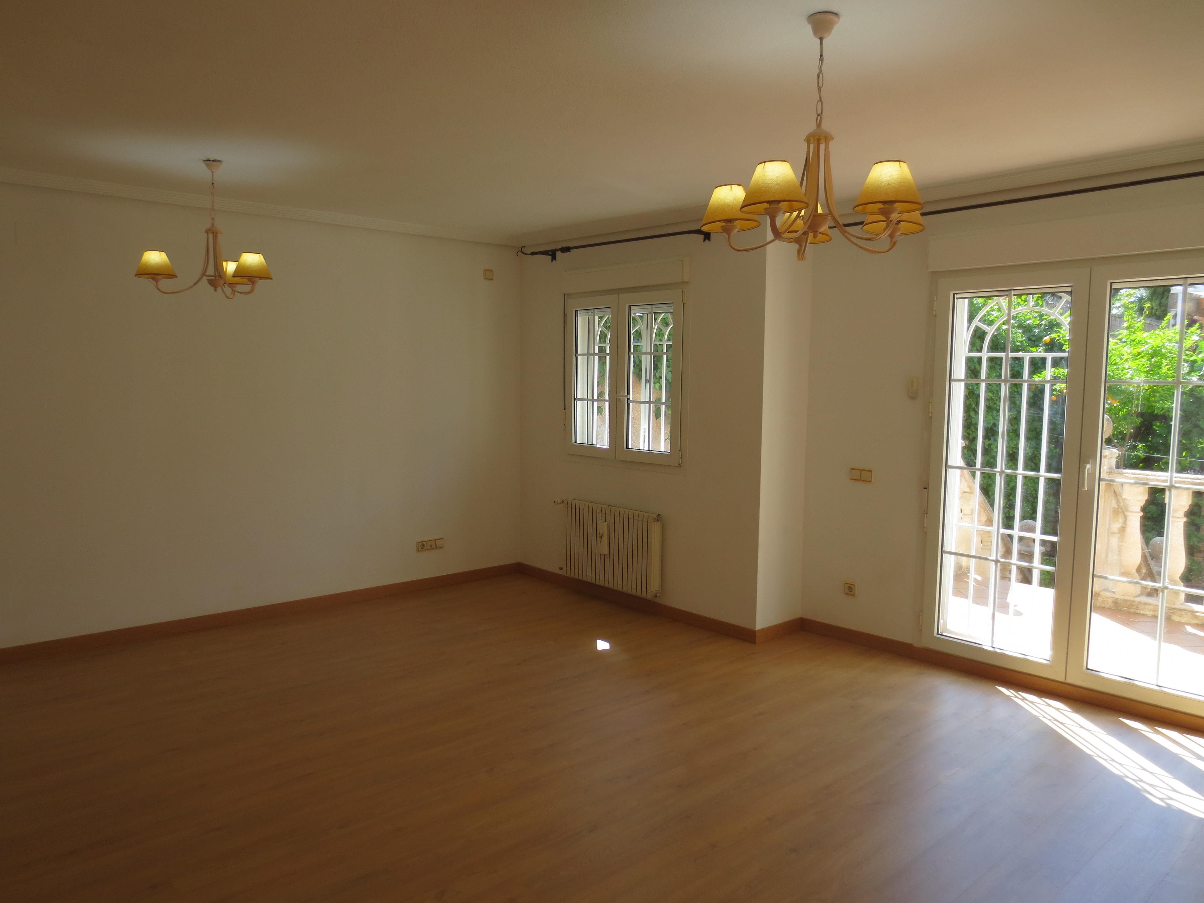 Casa en Venta en Calle del Melocotón - 10